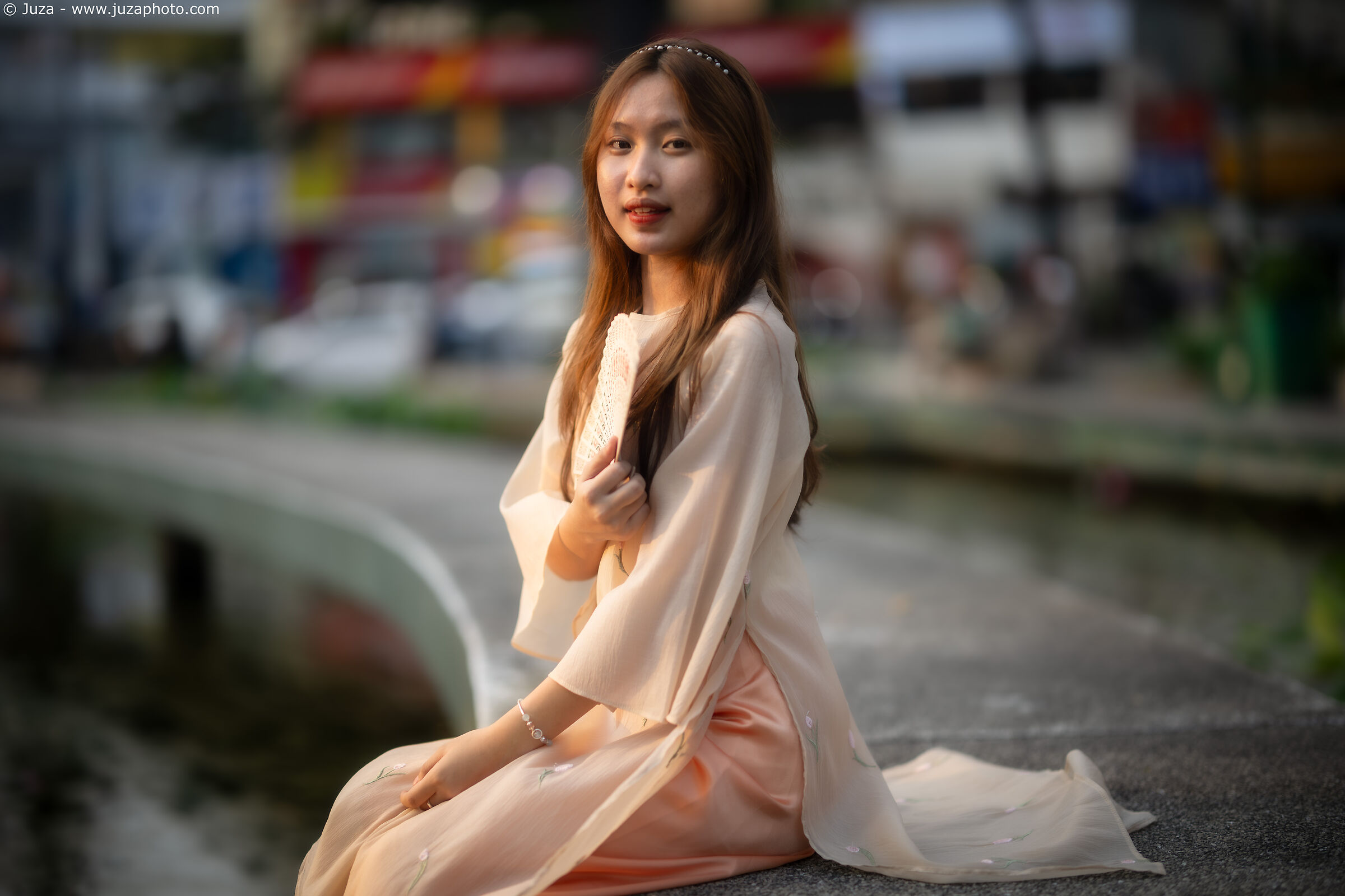 Modella per un giorno, Ho Con Rua