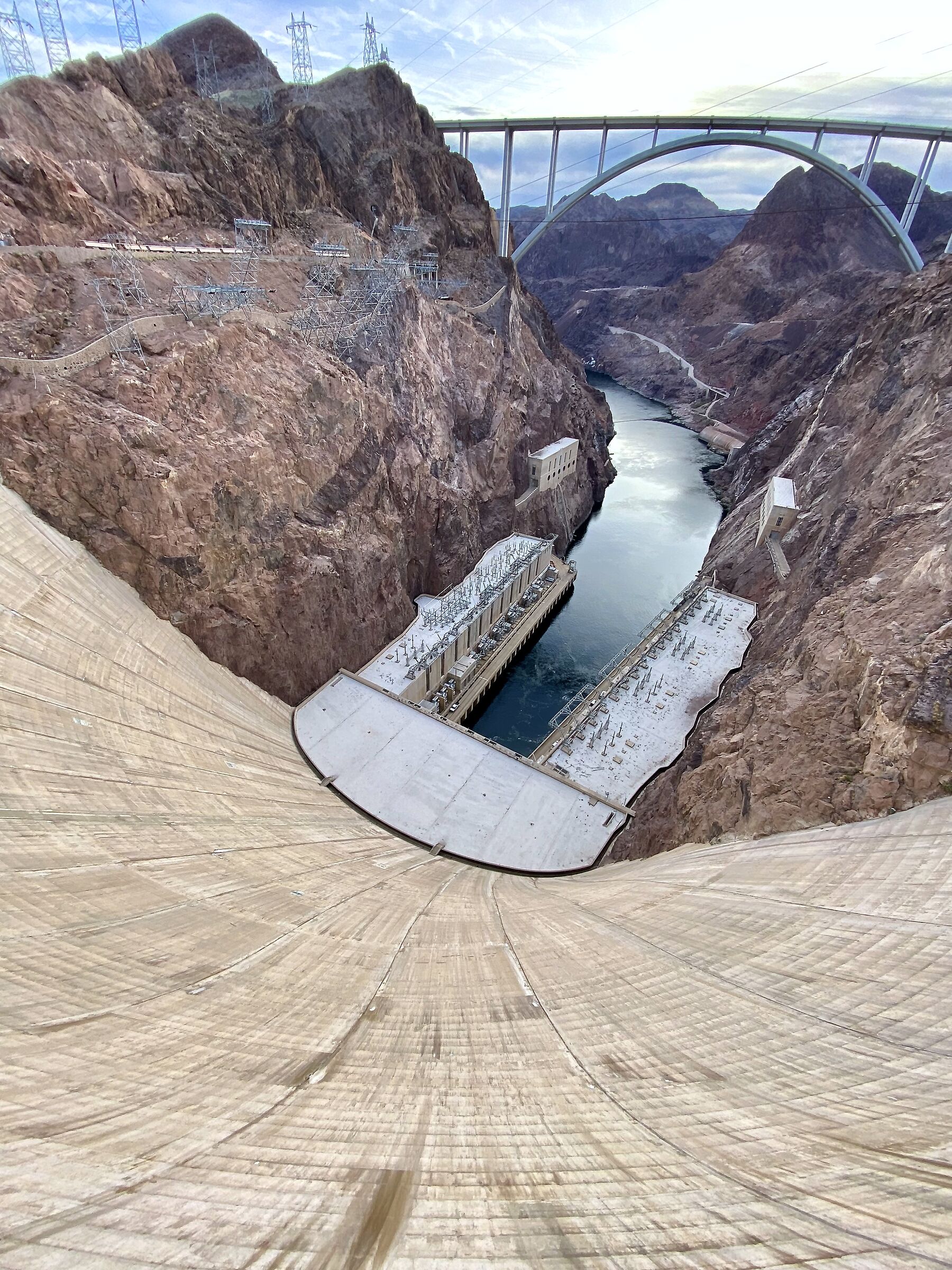 Diga di Hoover e ponte Interstate-11, Nevada, USA