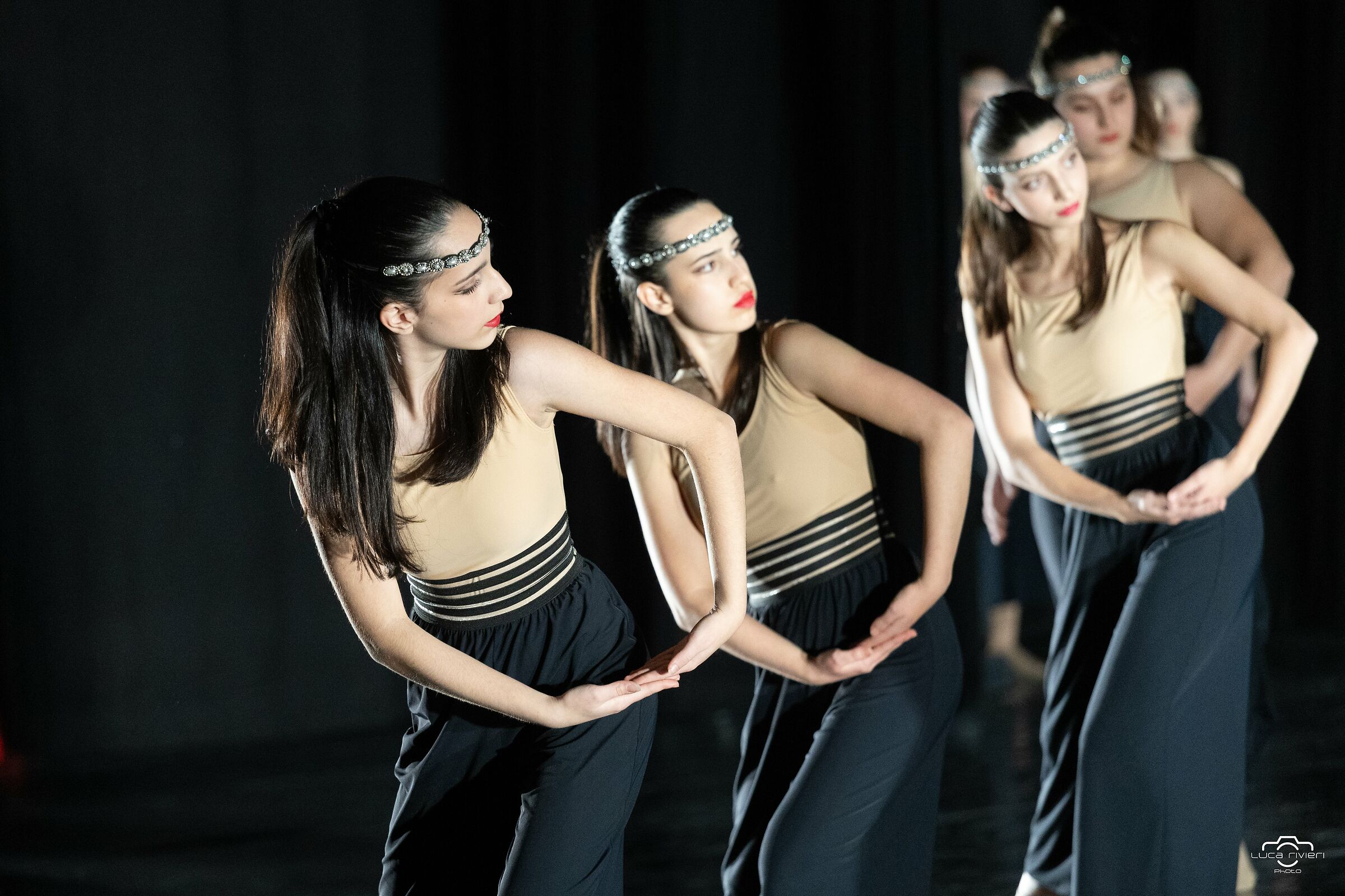 E desidero solo colori 2023