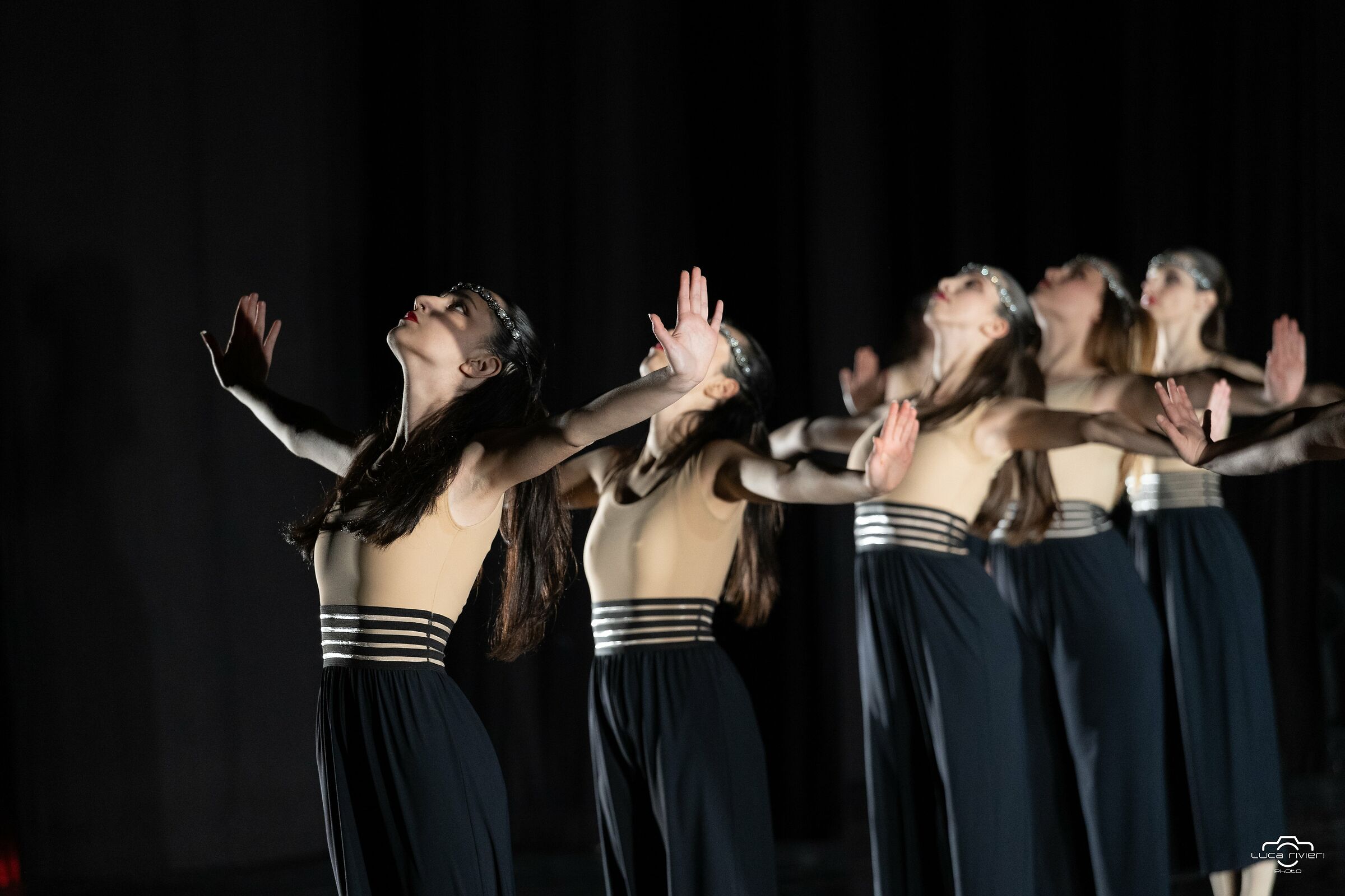 E desidero solo colori 2023