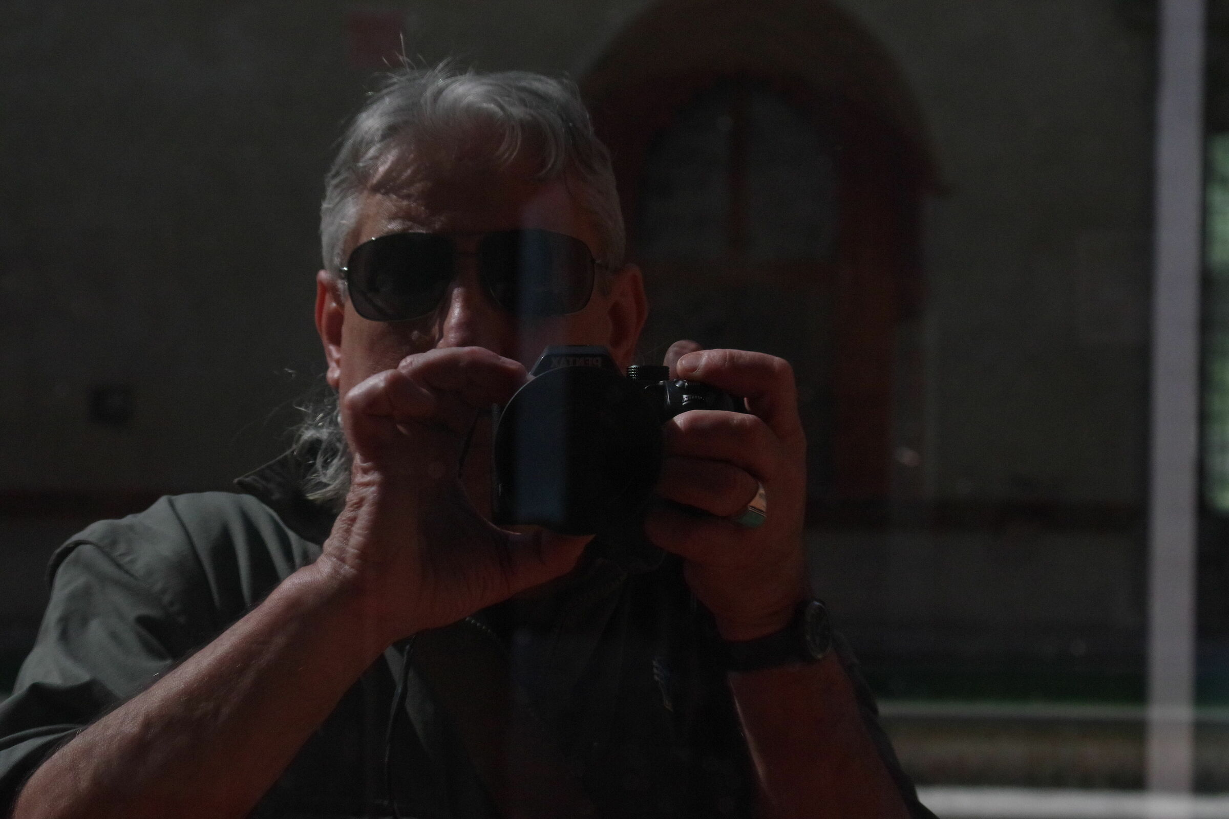 ancora-autoritratto-milano-navigli