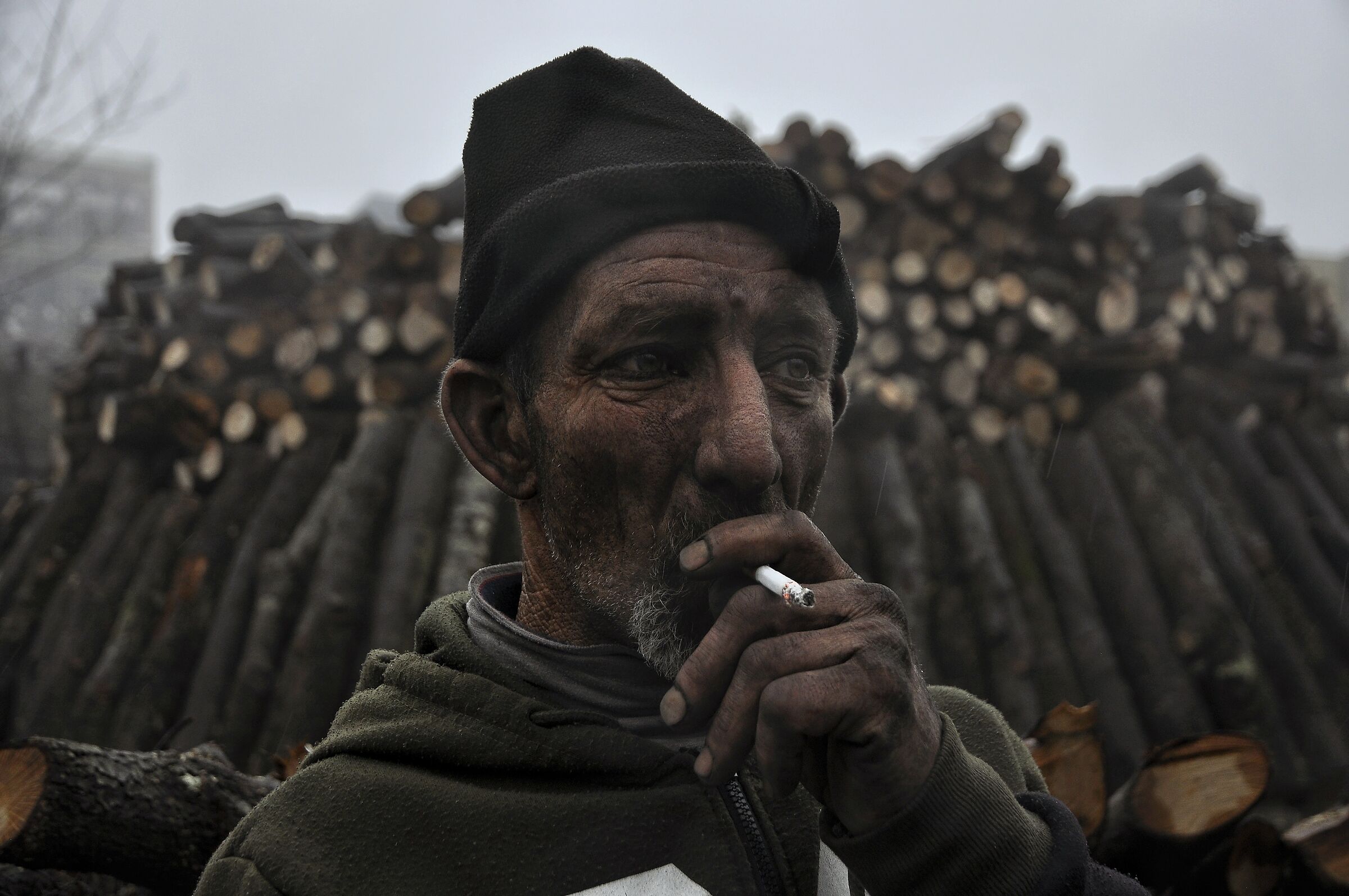 Nazareno-occhi e mani di un carbonaio di Calabria