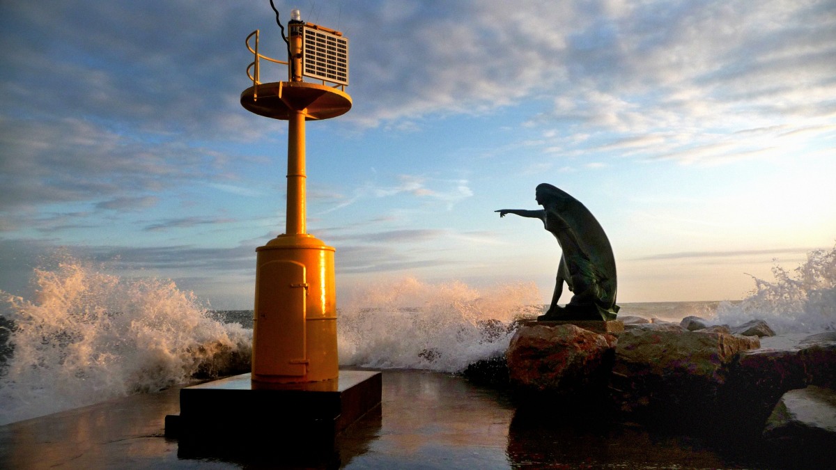 storm over the harbor