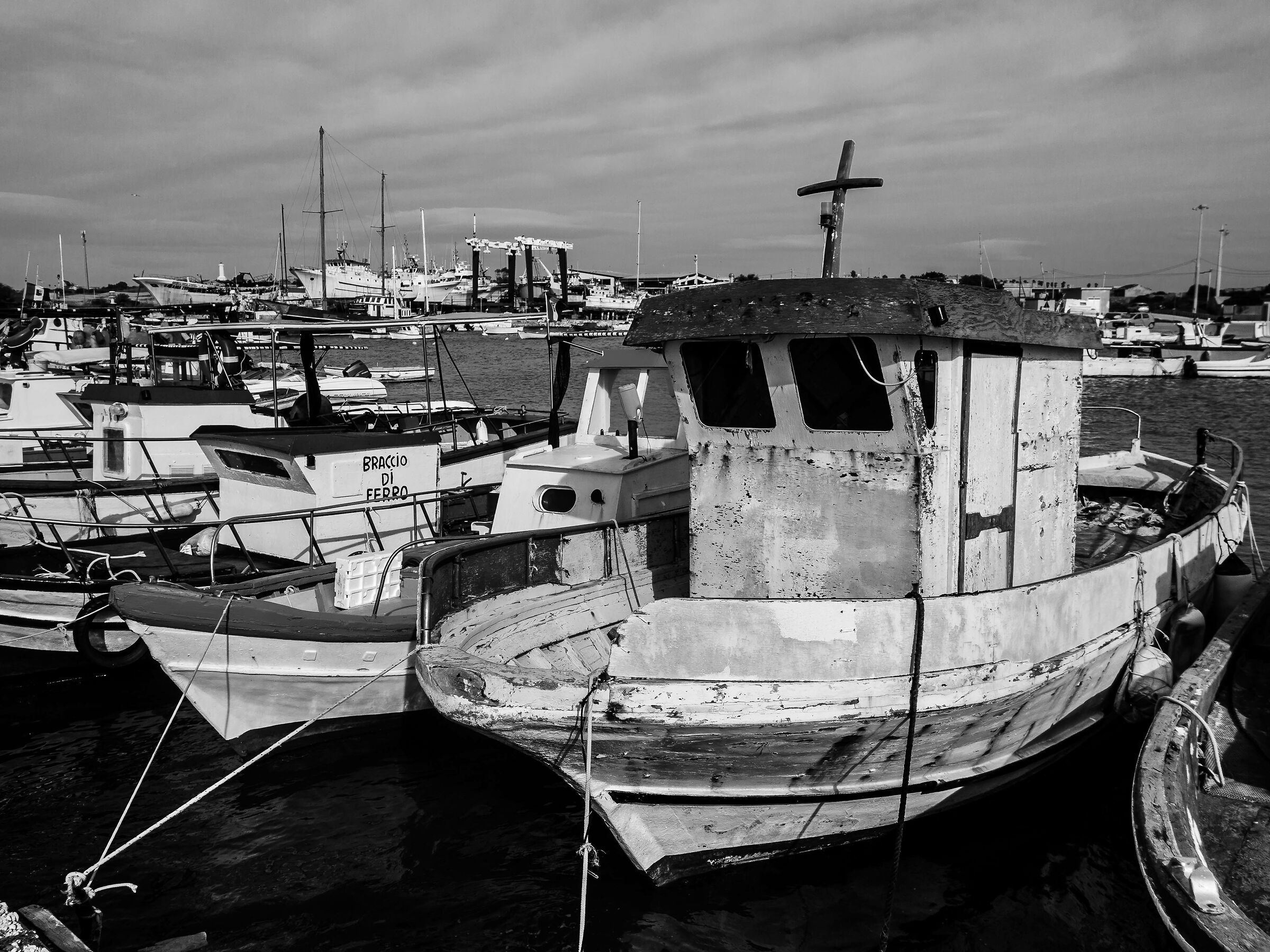 Nel porto di Portopalo