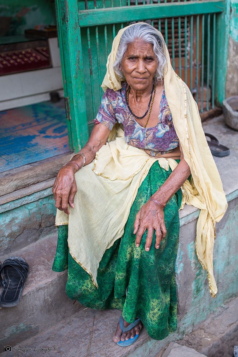 Old Woman in Mandawa