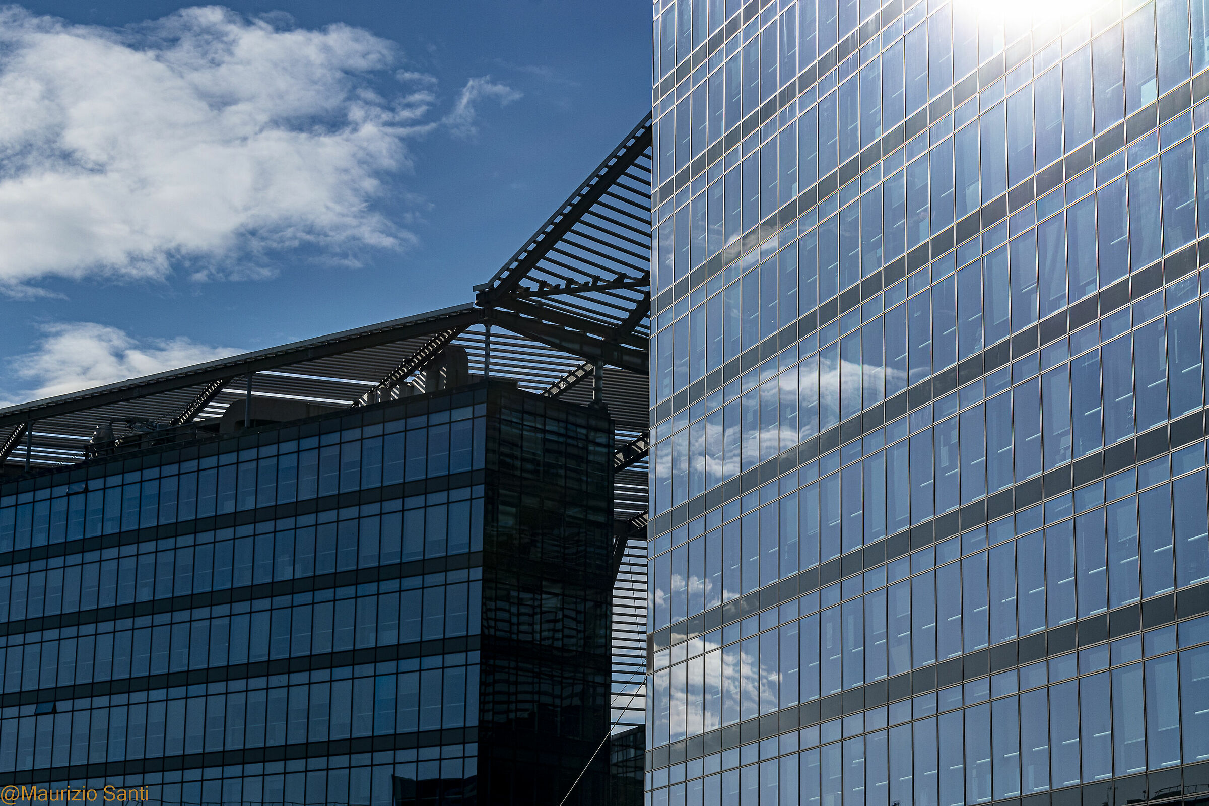 Piazza Liber Paradisus