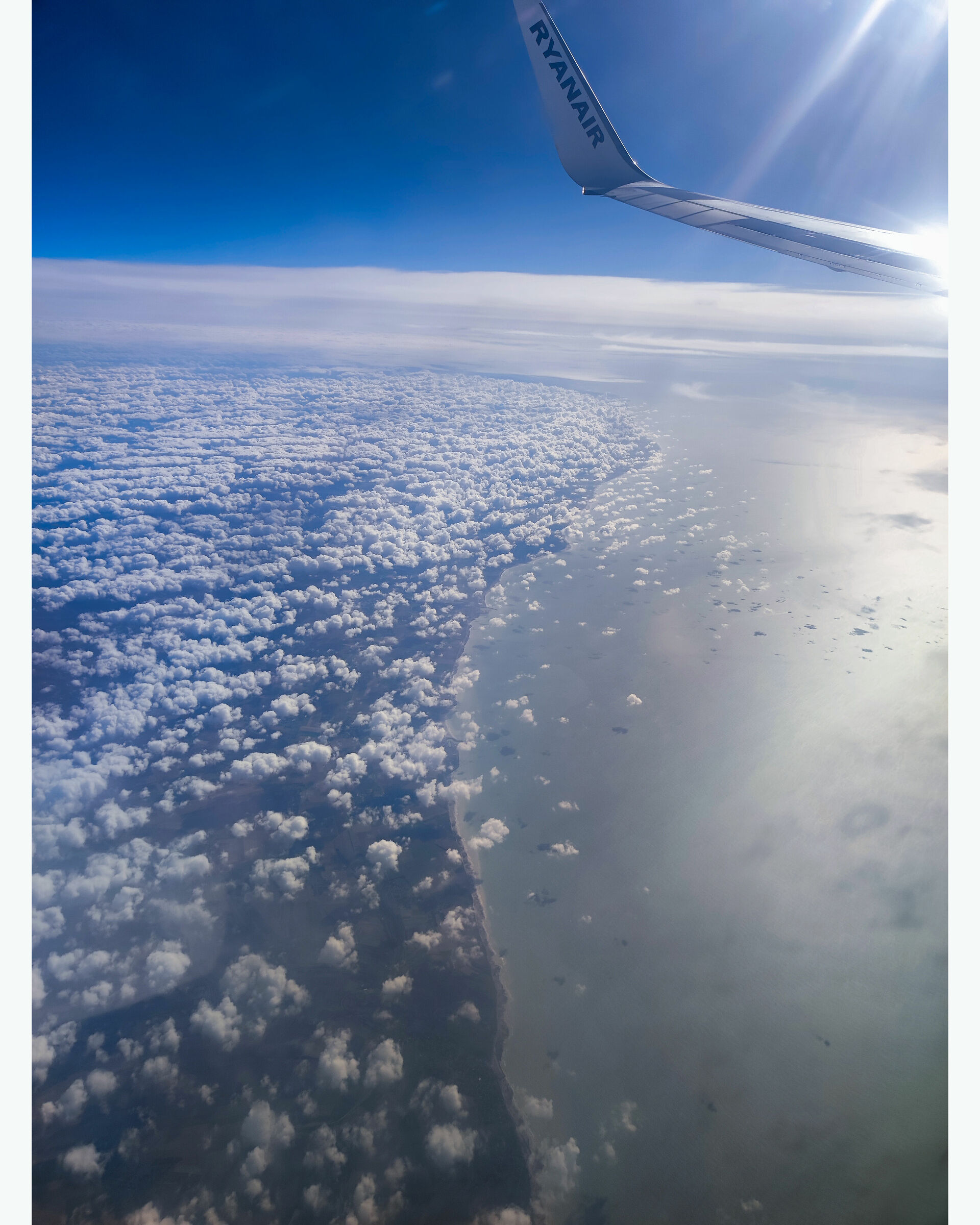 Genova - Londra .Emozionante Controluce della Manica