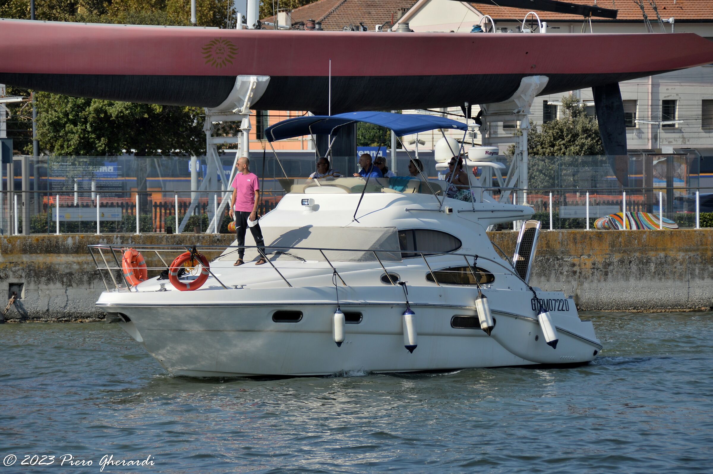 Navigare per Ravenna Darsena 01/10/23
