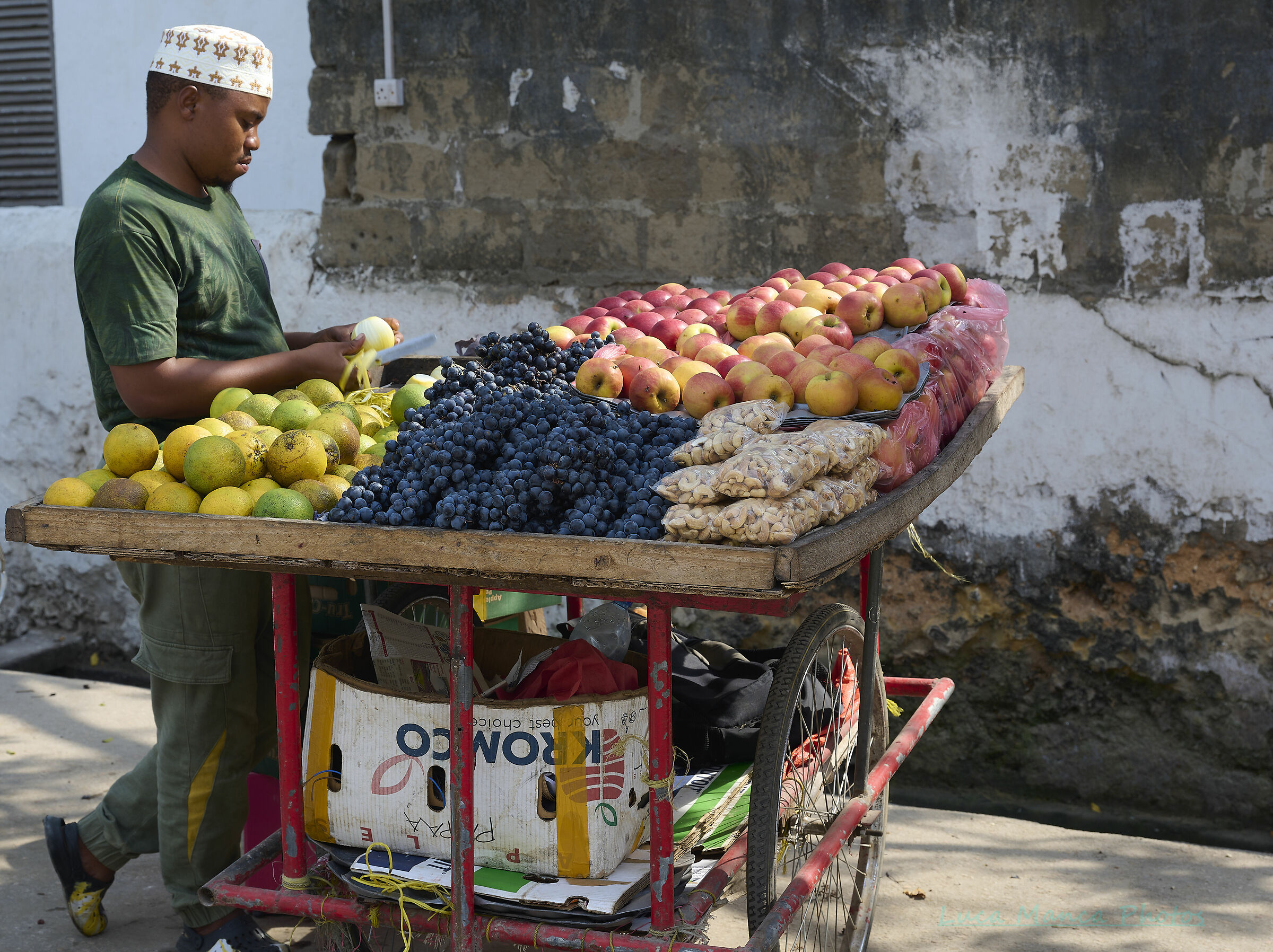 Fruit Vendor