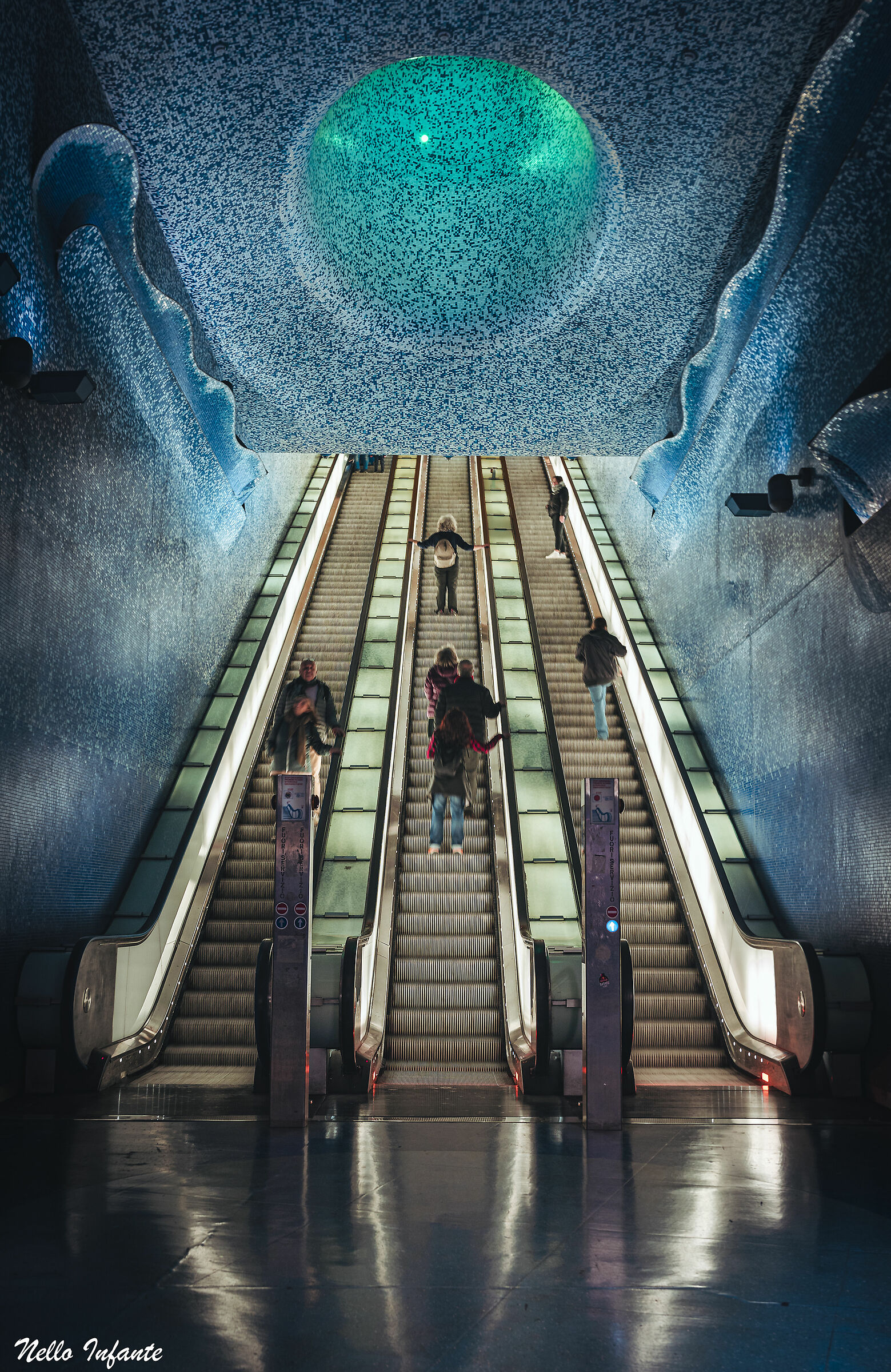 Metro via Toledo - Napoli