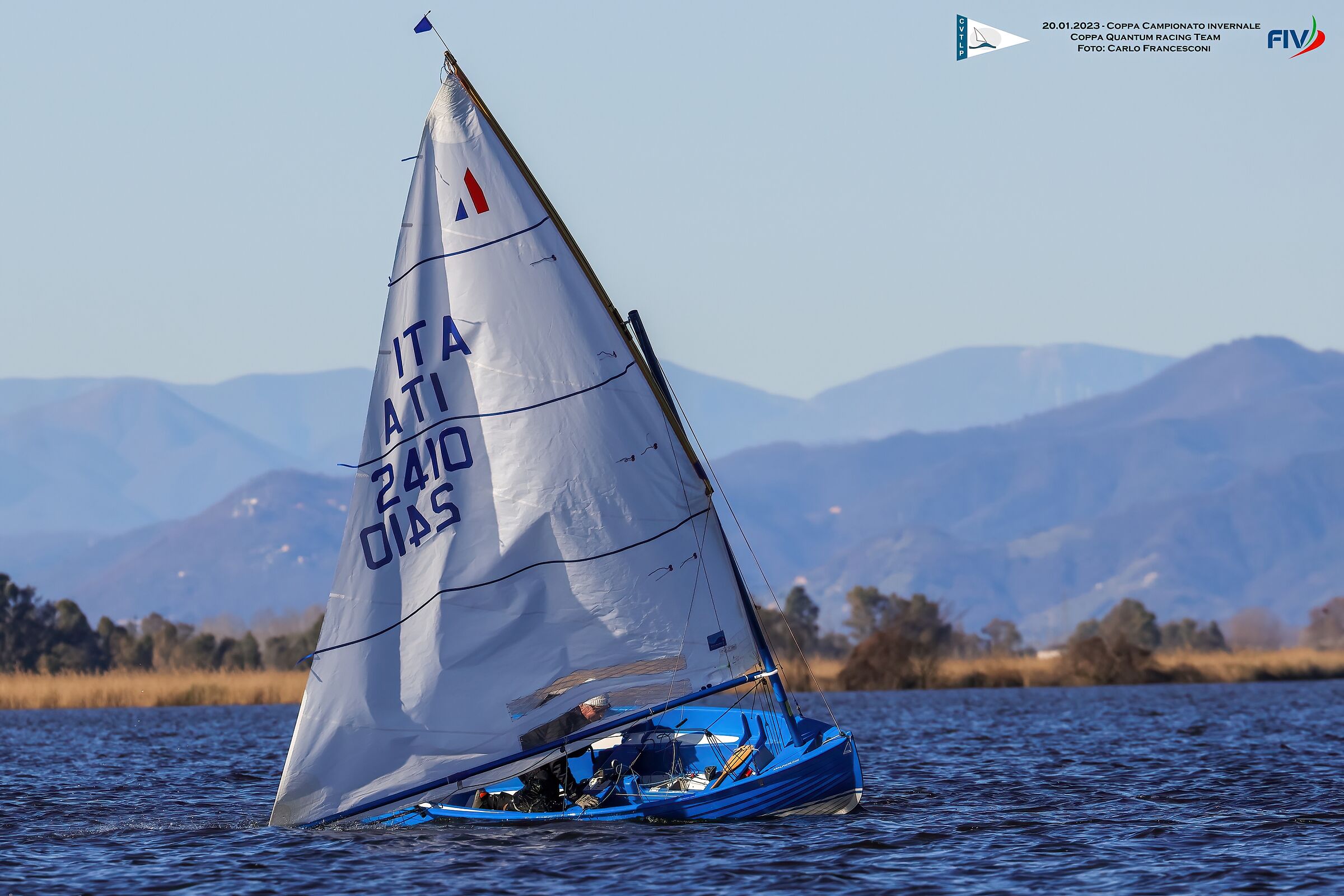 For a pel Mrtin lost his cloak