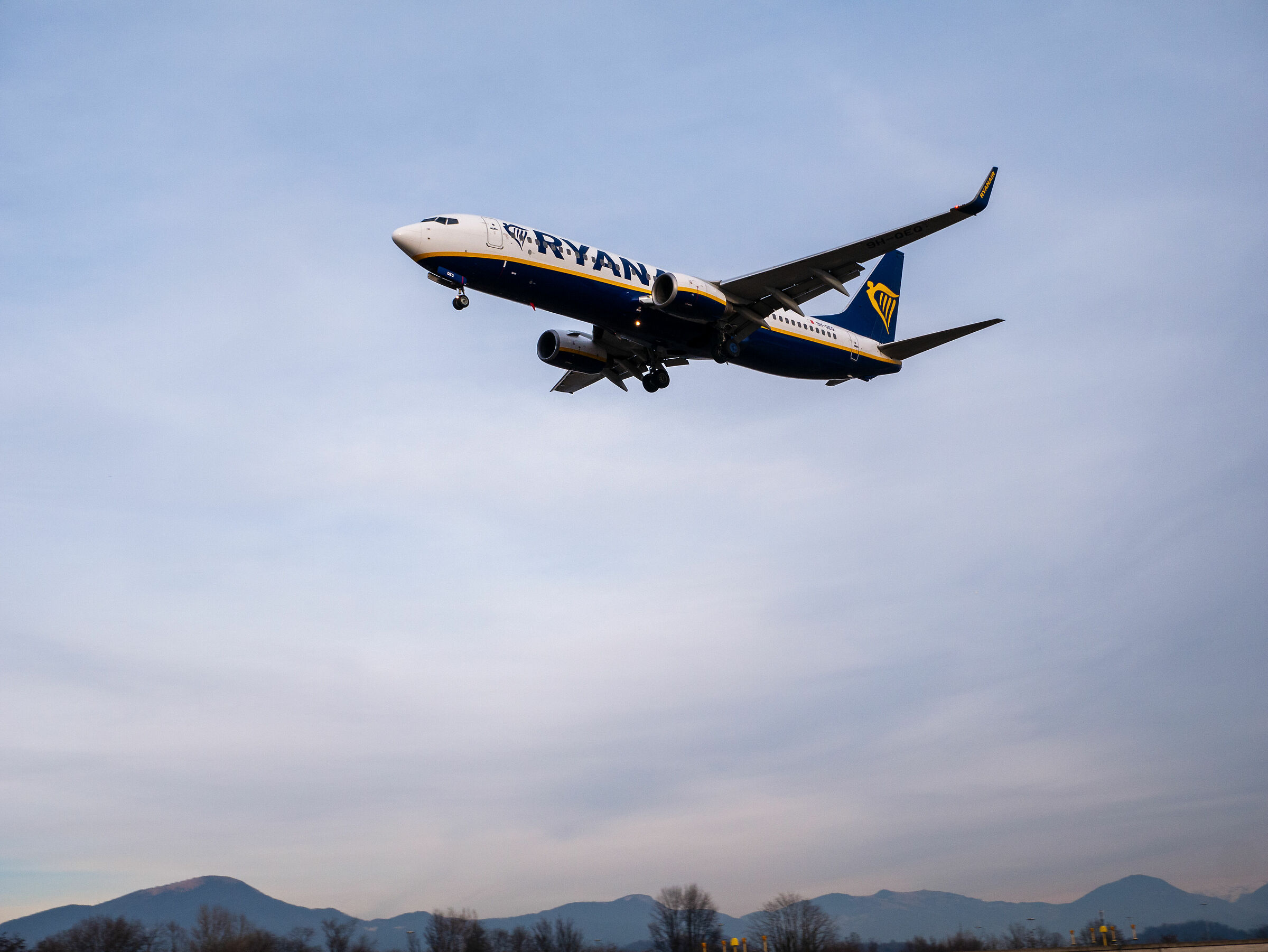 BGY, Orio al Serio - Landing