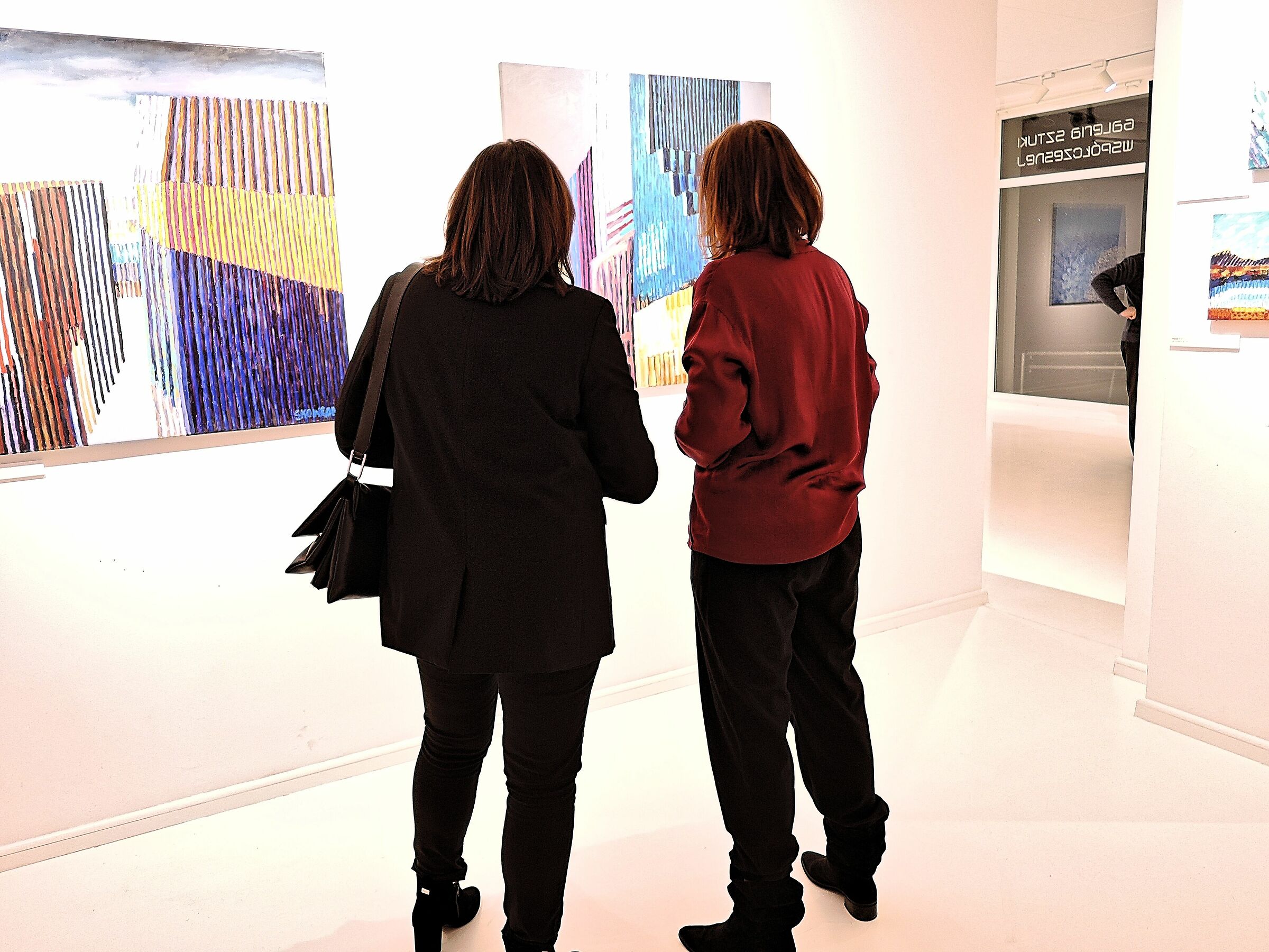 Art Gallery - The Town/street