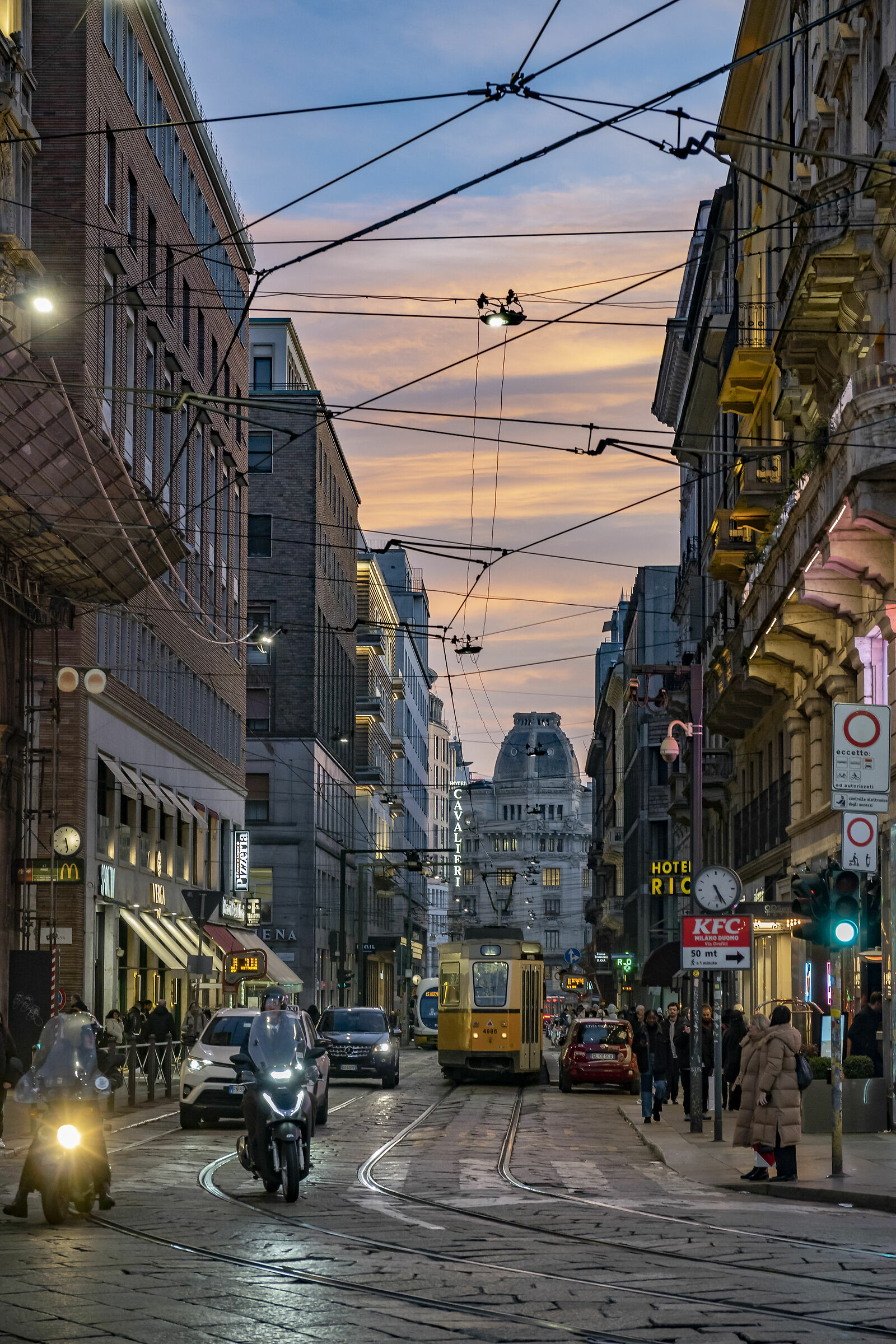 Via Mazzini. Wednesday, January 24, 2024. 17:24:58