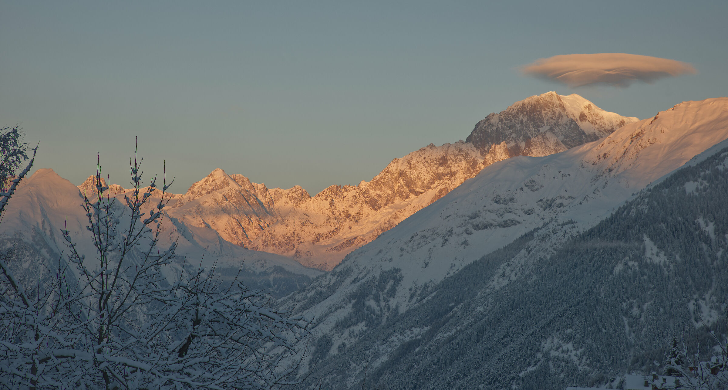 Val d'Aosta febbraio 2017-ciaspolata Challancin-Court d