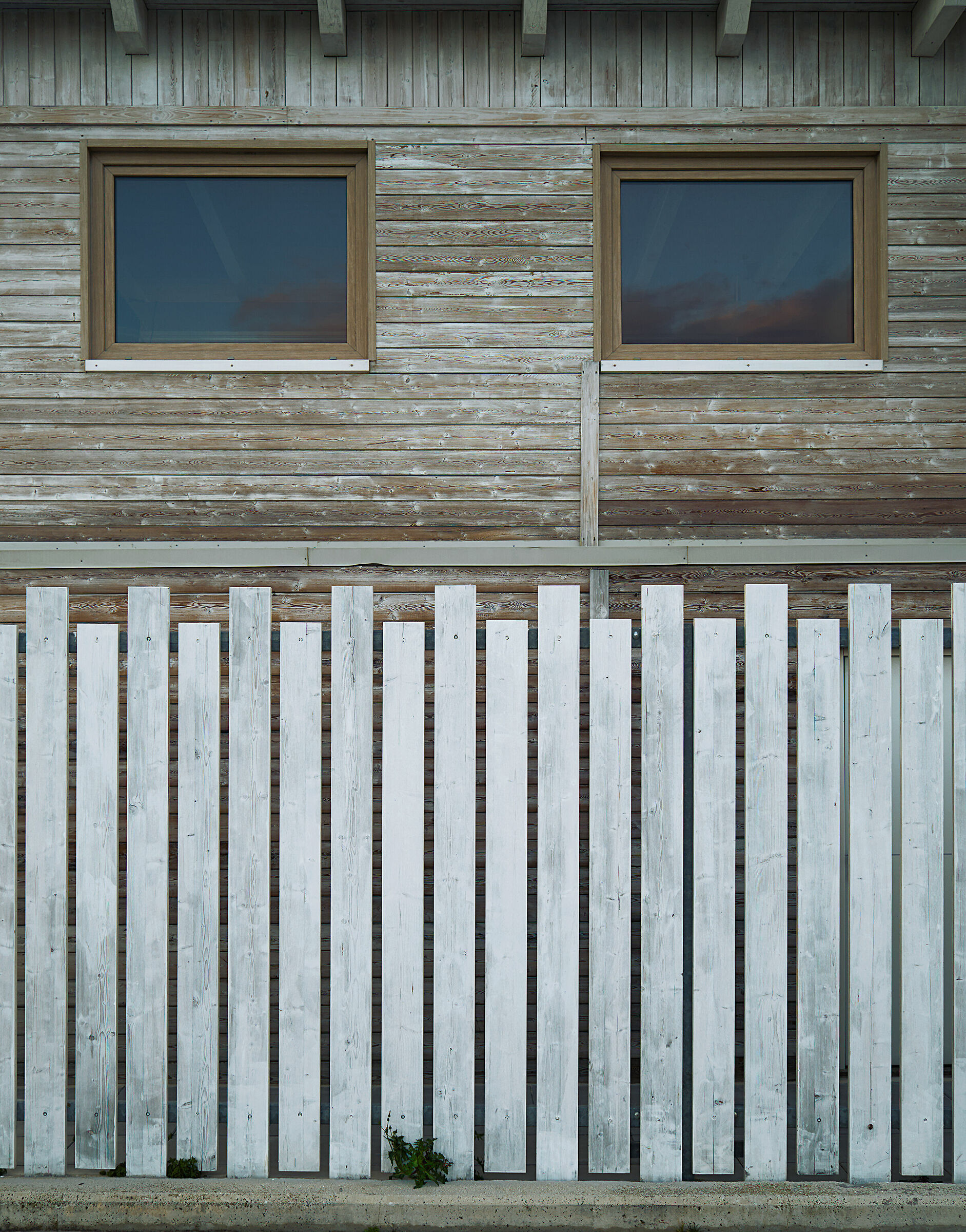 mica mi è rimasta un po' di insalata tra i denti?