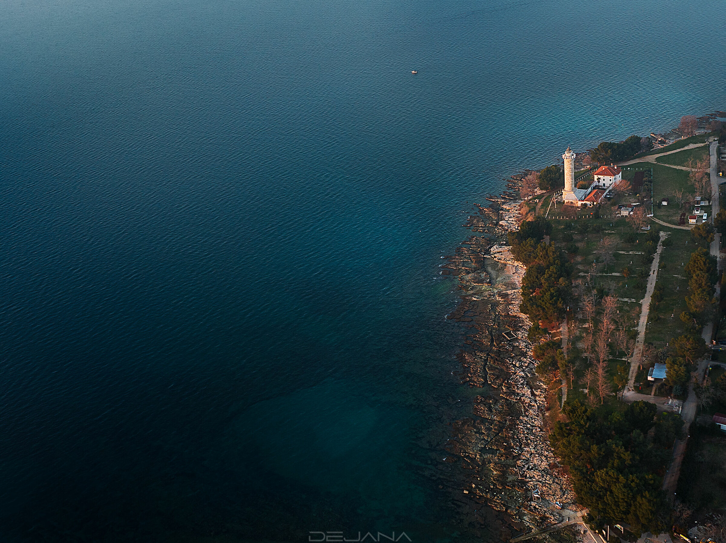 Faro Salvore, Croazia