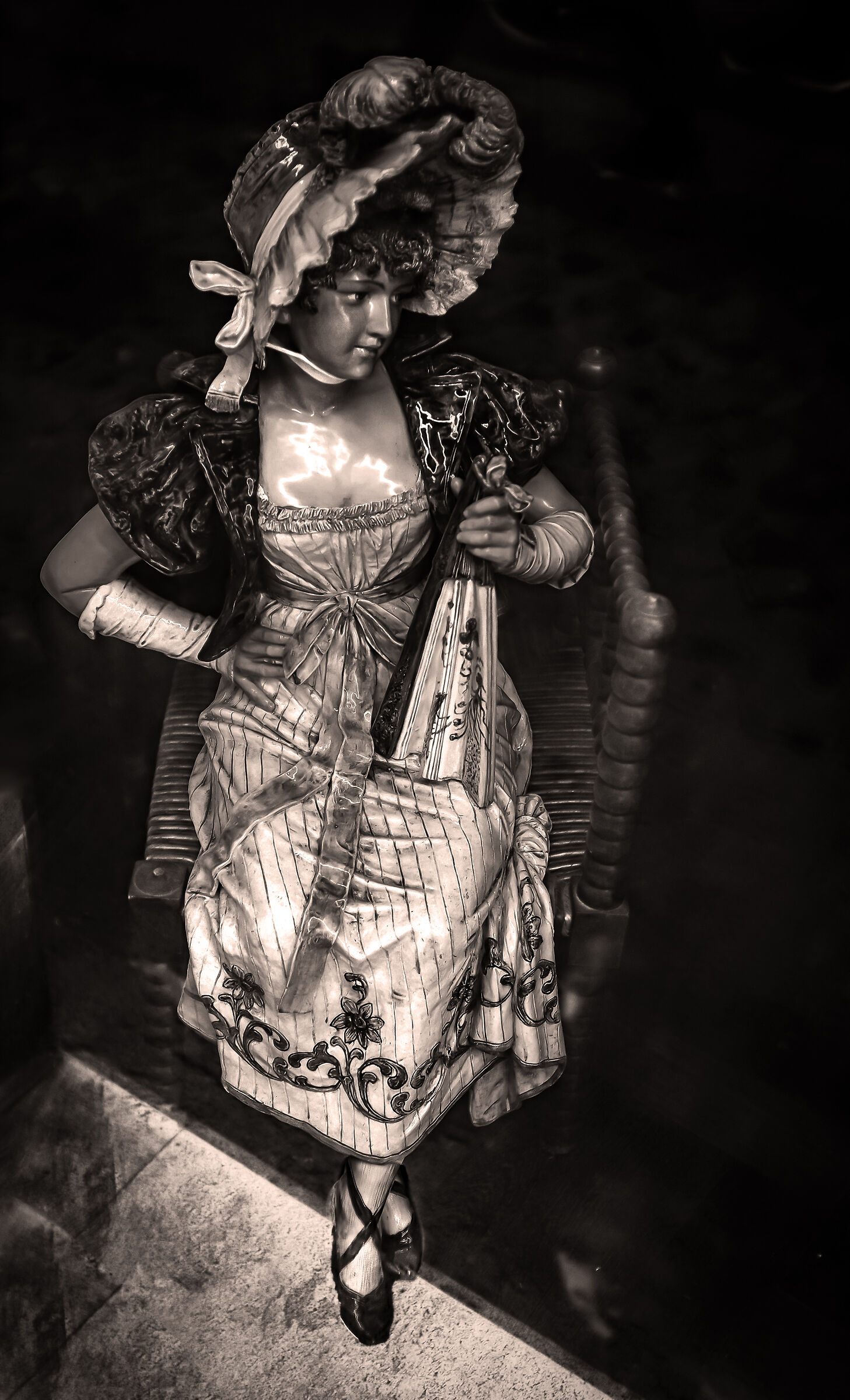 Old ceramic 700 style