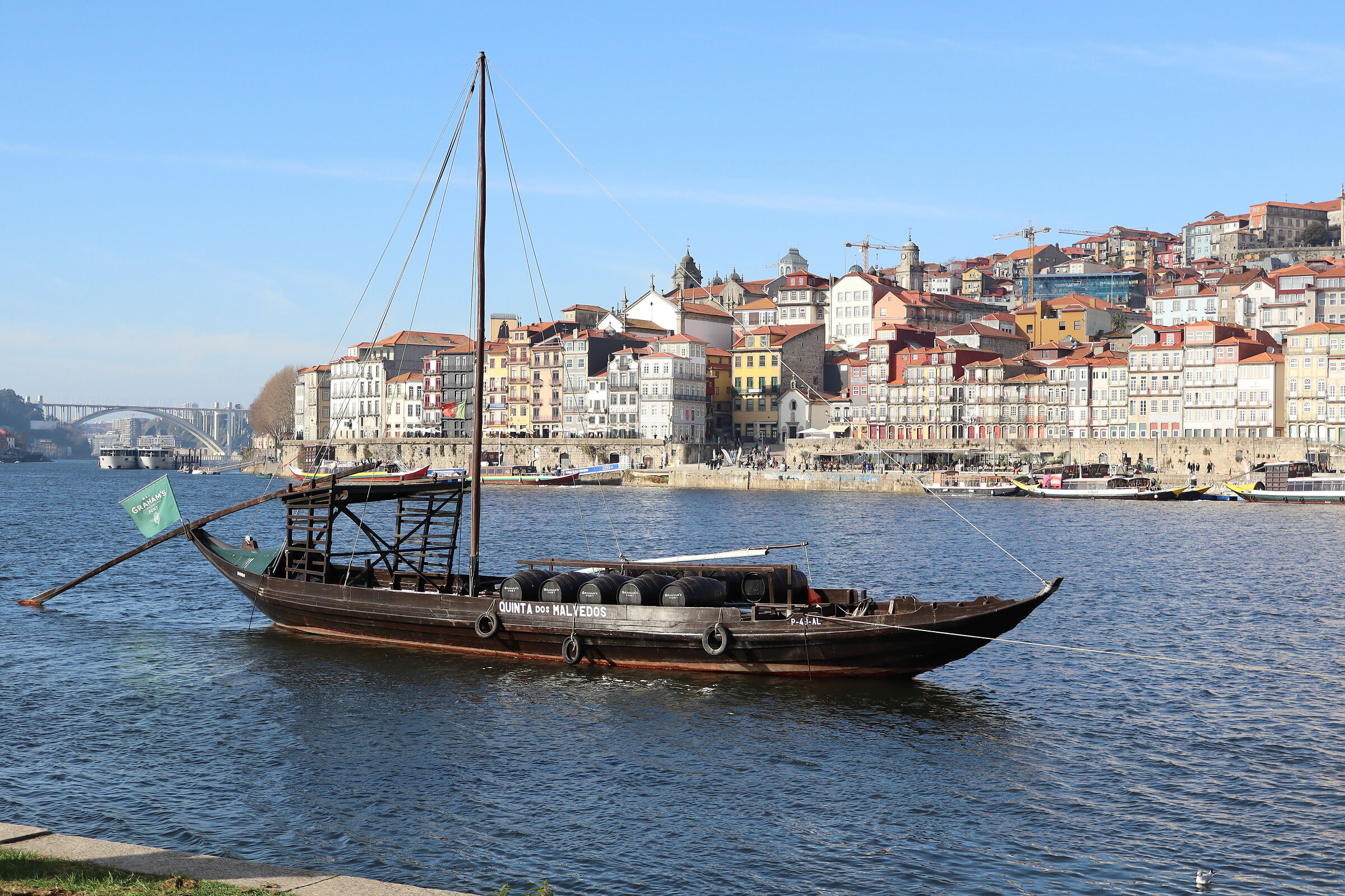 Old boat in Porto