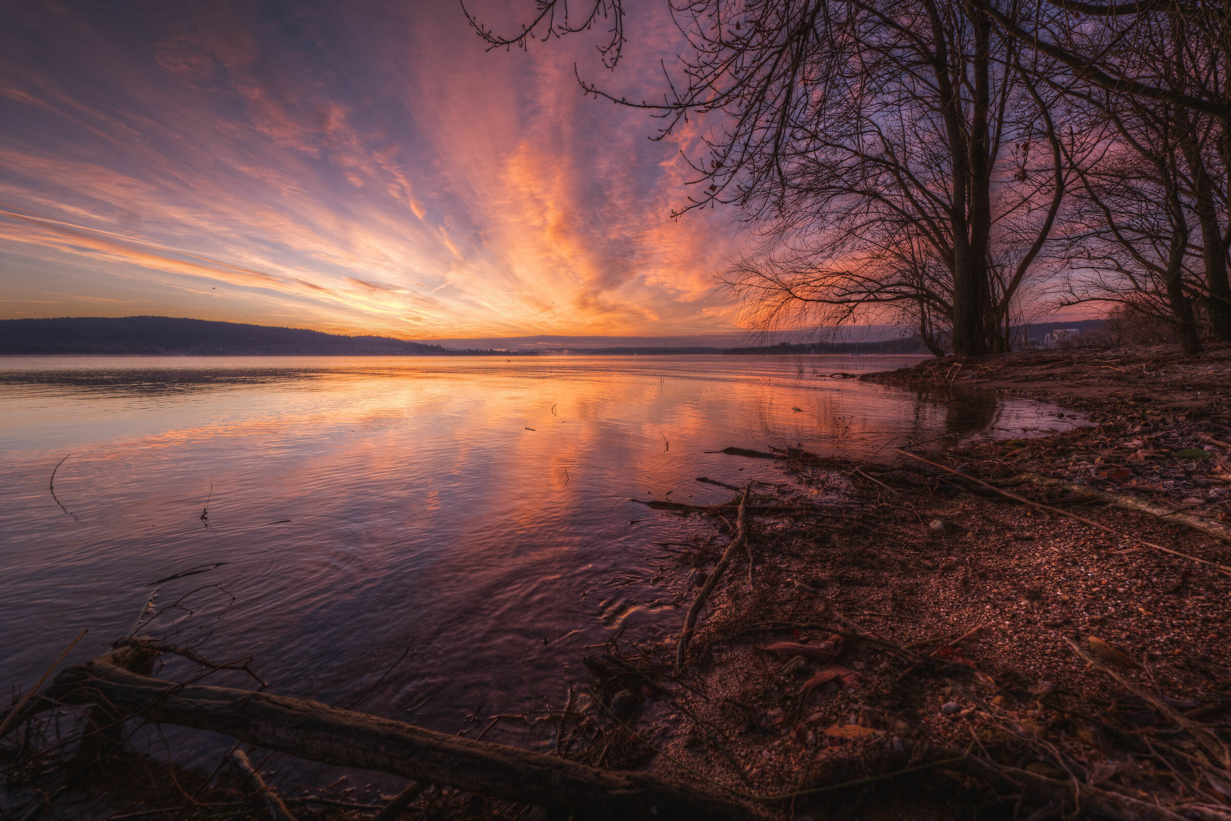 Just before dawn at the tip of Vevera, Arona