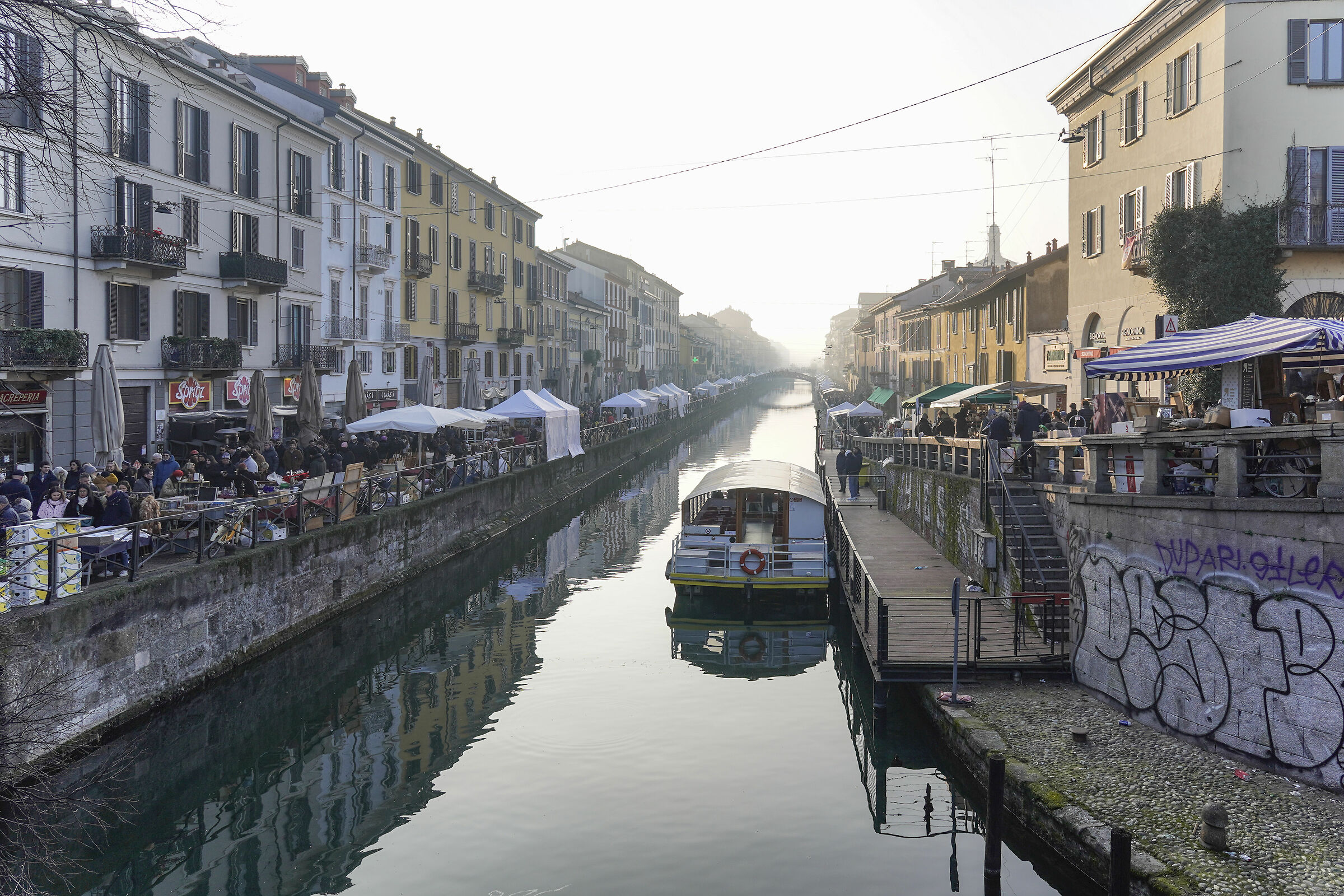 Naviglio Grande - Sunday, January 28, 2024. 16:06