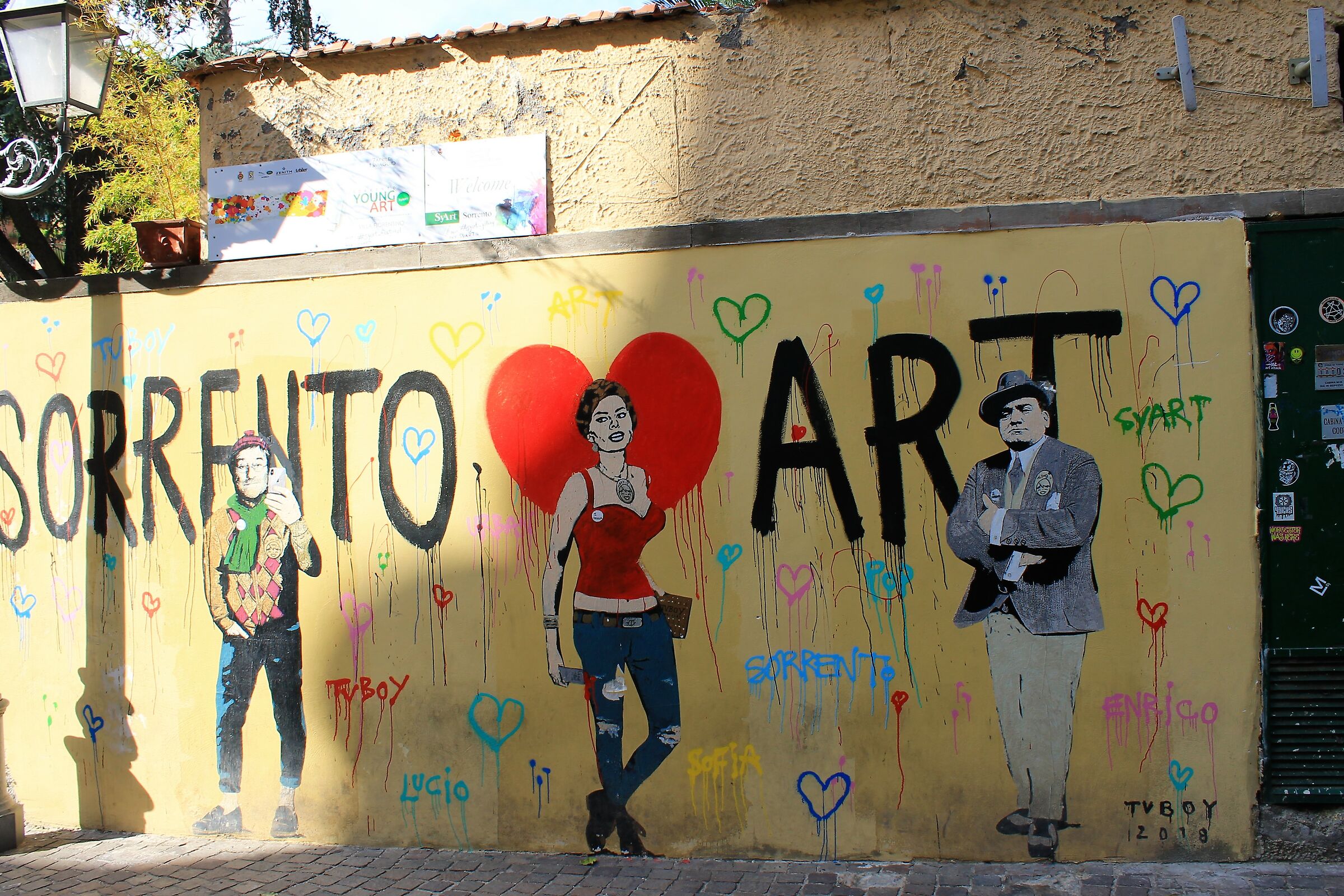 Murals in Sorrento