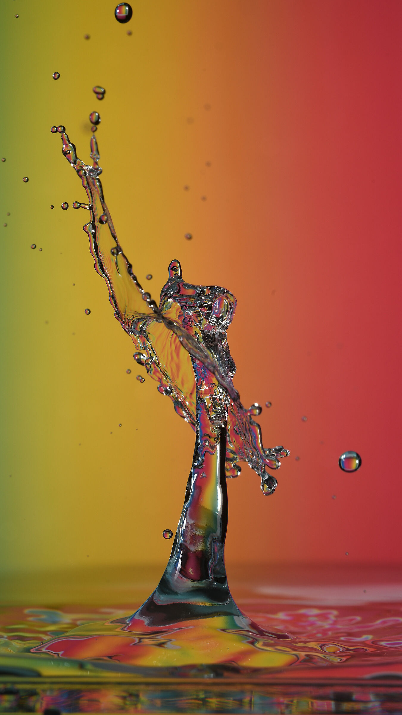 Drop splash. When the drops meet