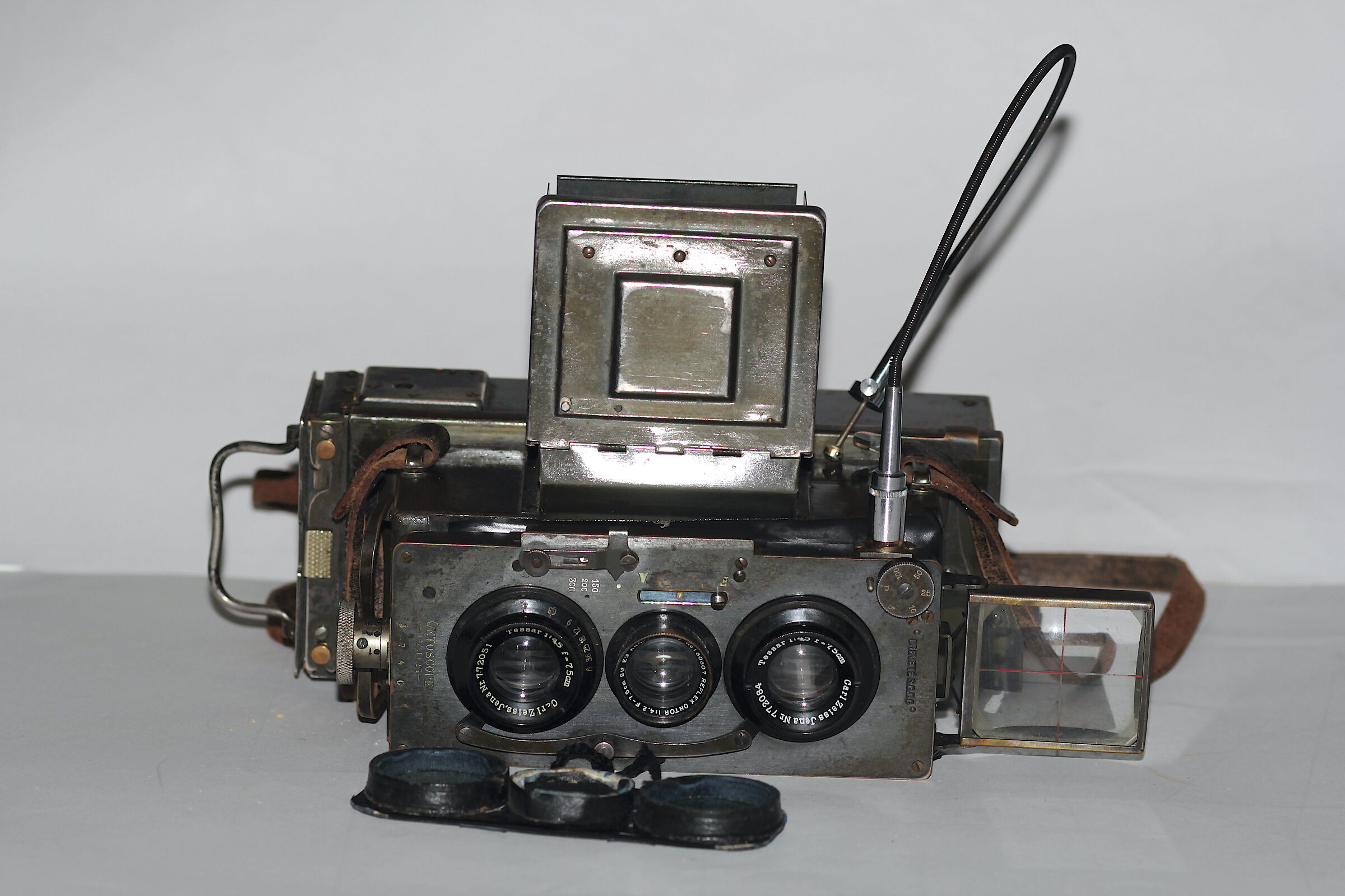 la mia fotocamera più vecchia ( 1930 circa)