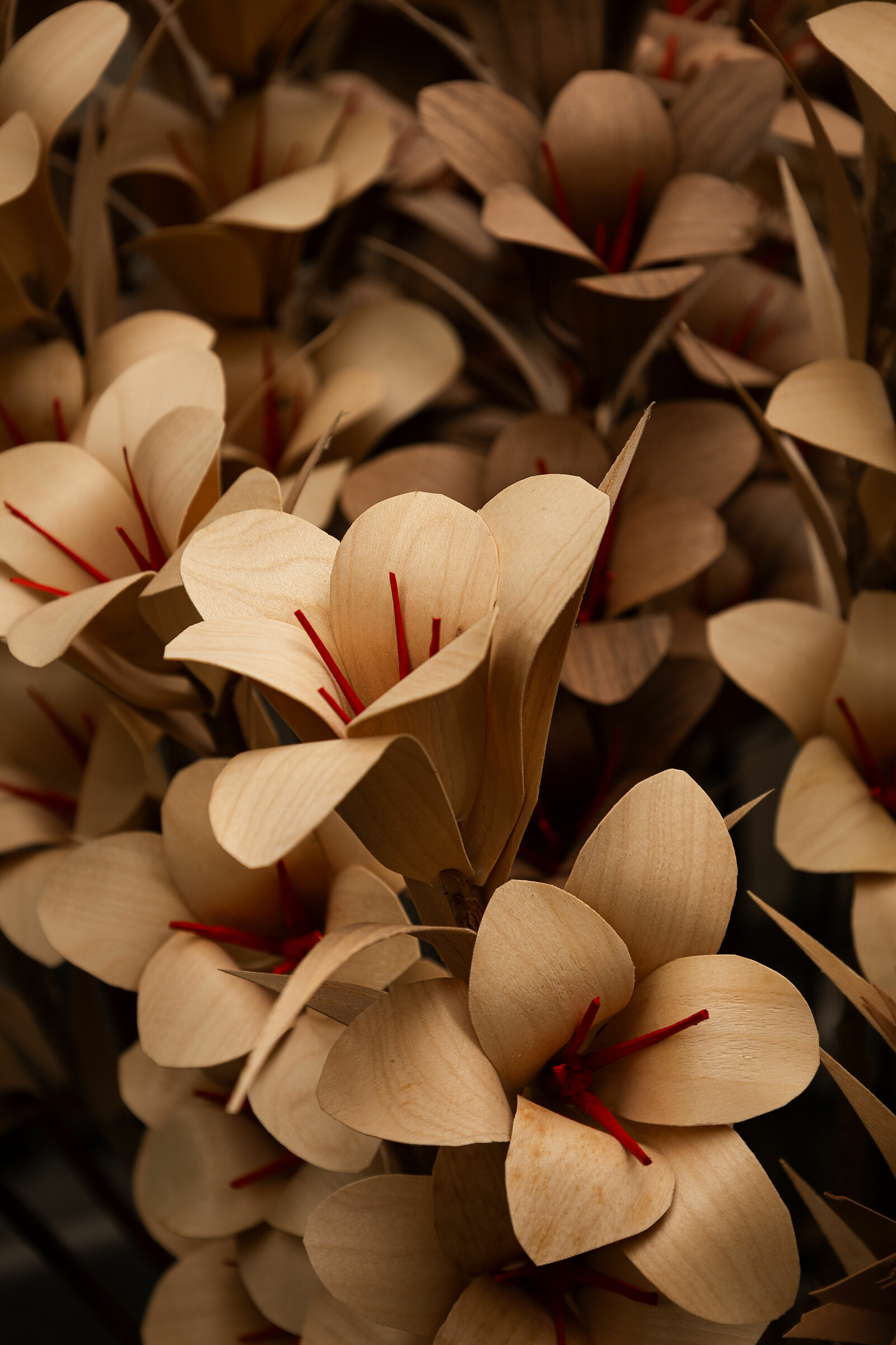 Wooden flowers - Sant'Orso Fair