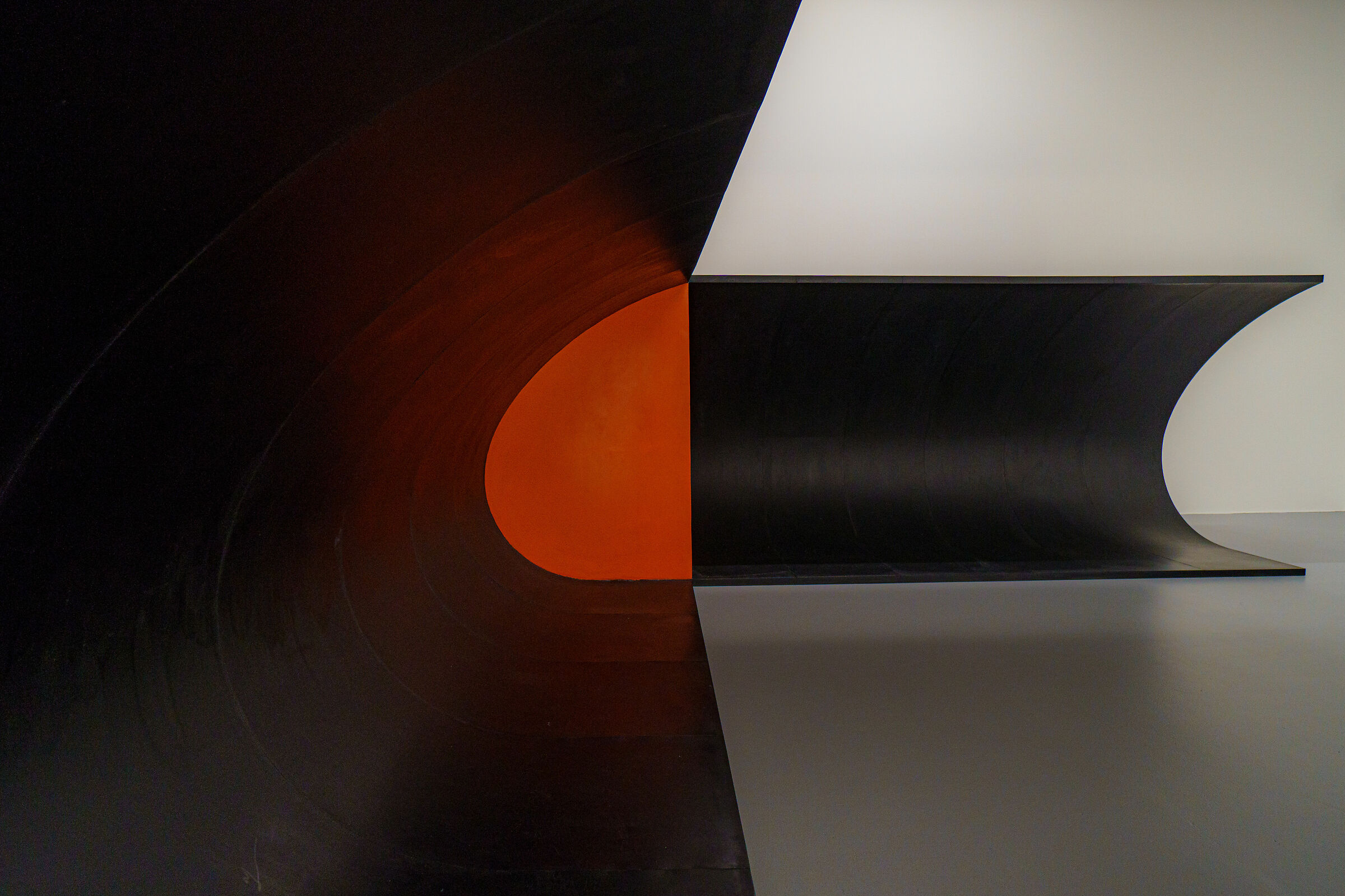 Rosso su Nero (Burri)