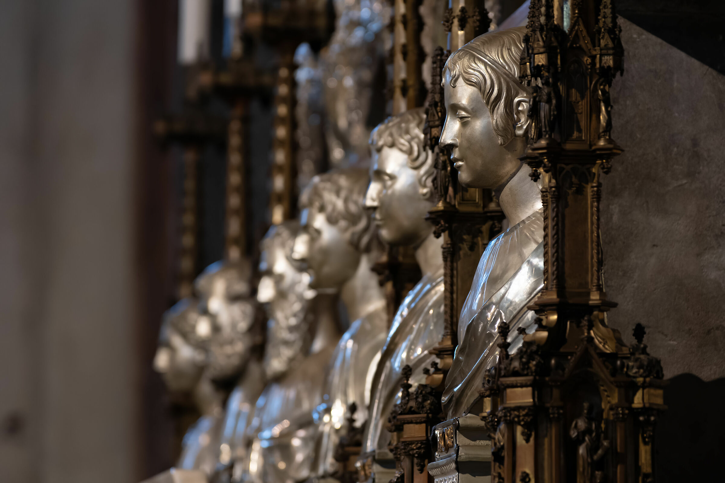 Altare maggiore Basilica di Sant'Eustorgio, particolare