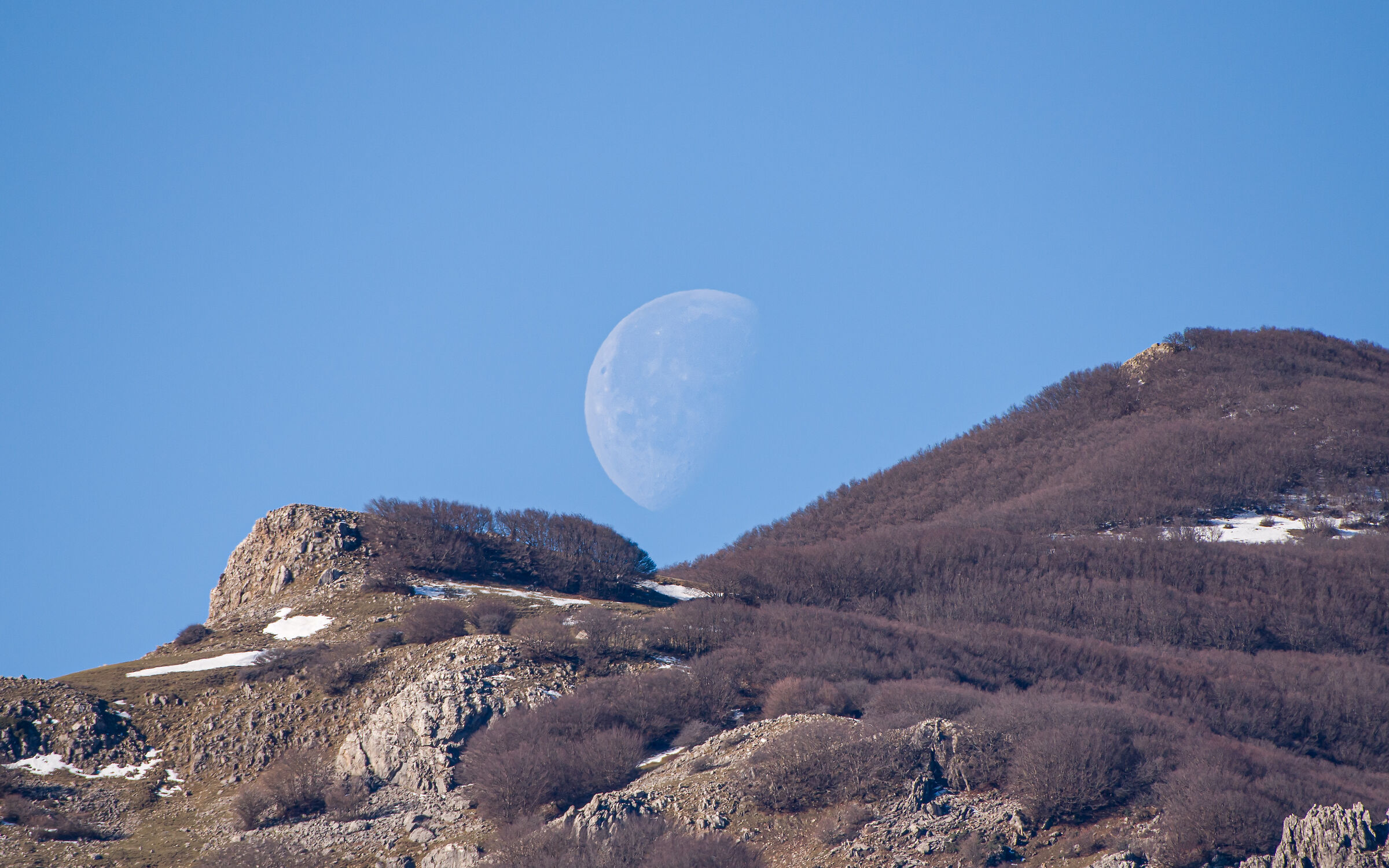 La luna d'alta quota