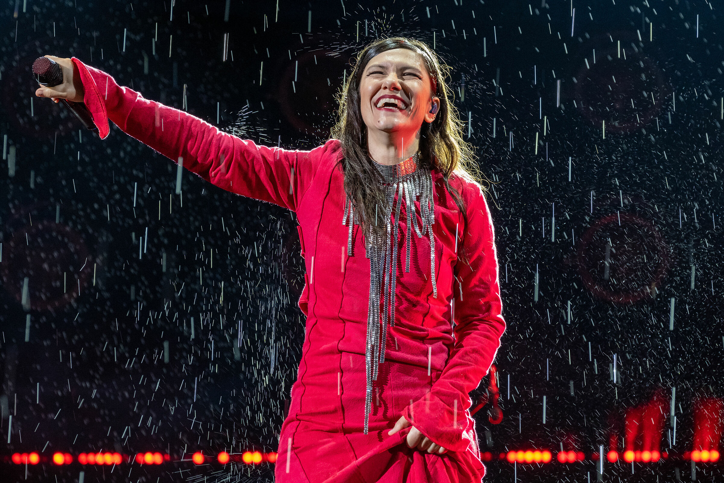 Elisa (Elisa Toffoli) live performs @ Arena di Verona