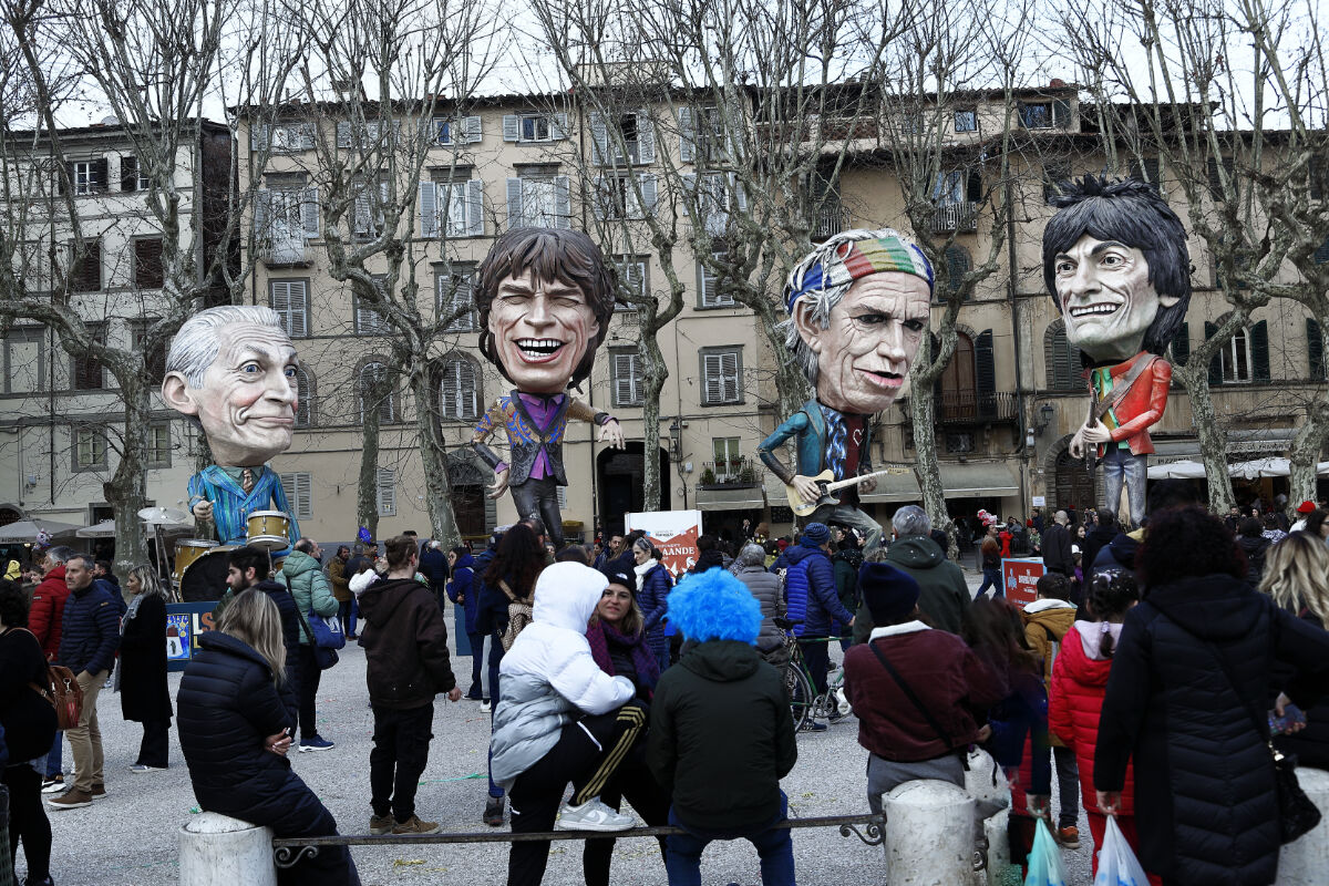 The Rolling Stones in cartapesta
