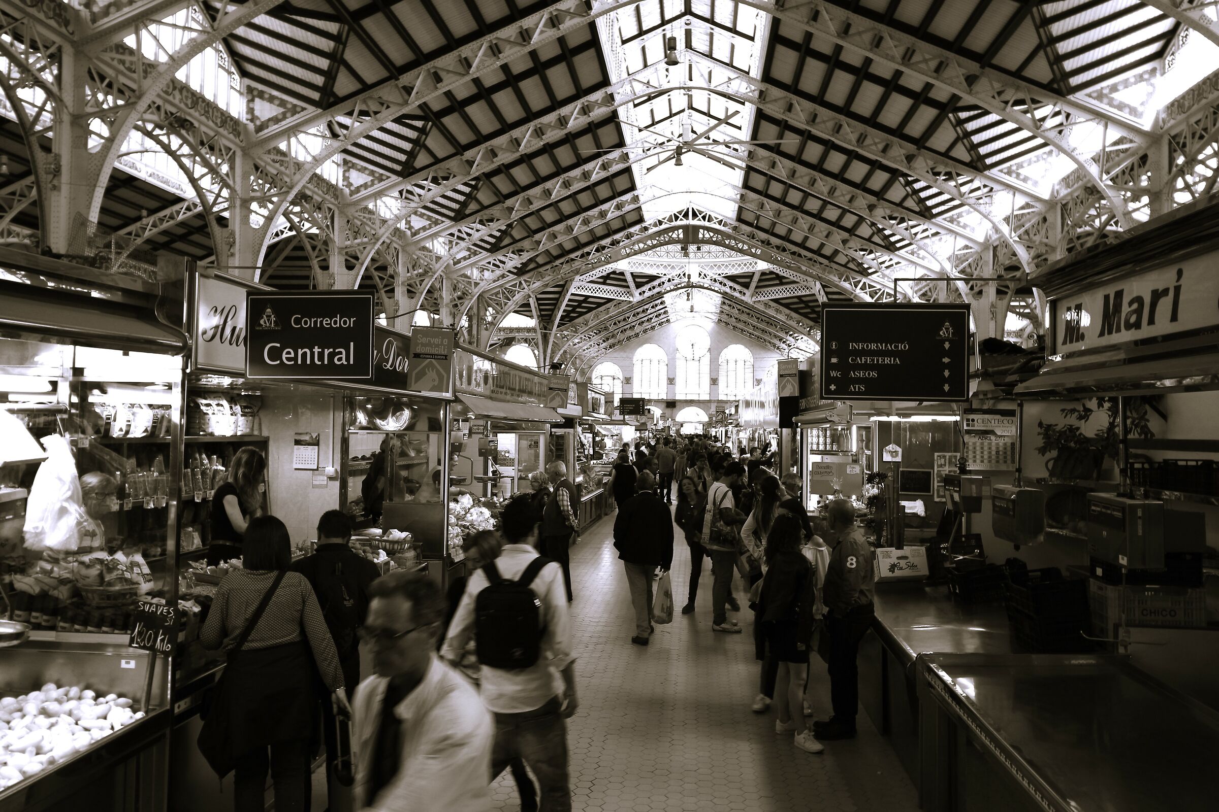 Andare per mercati