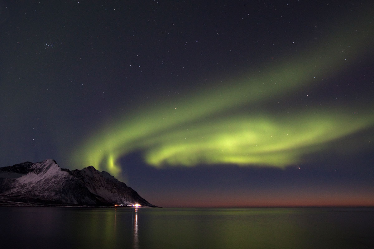 Montagna fumante di Senja Island, Norvegia