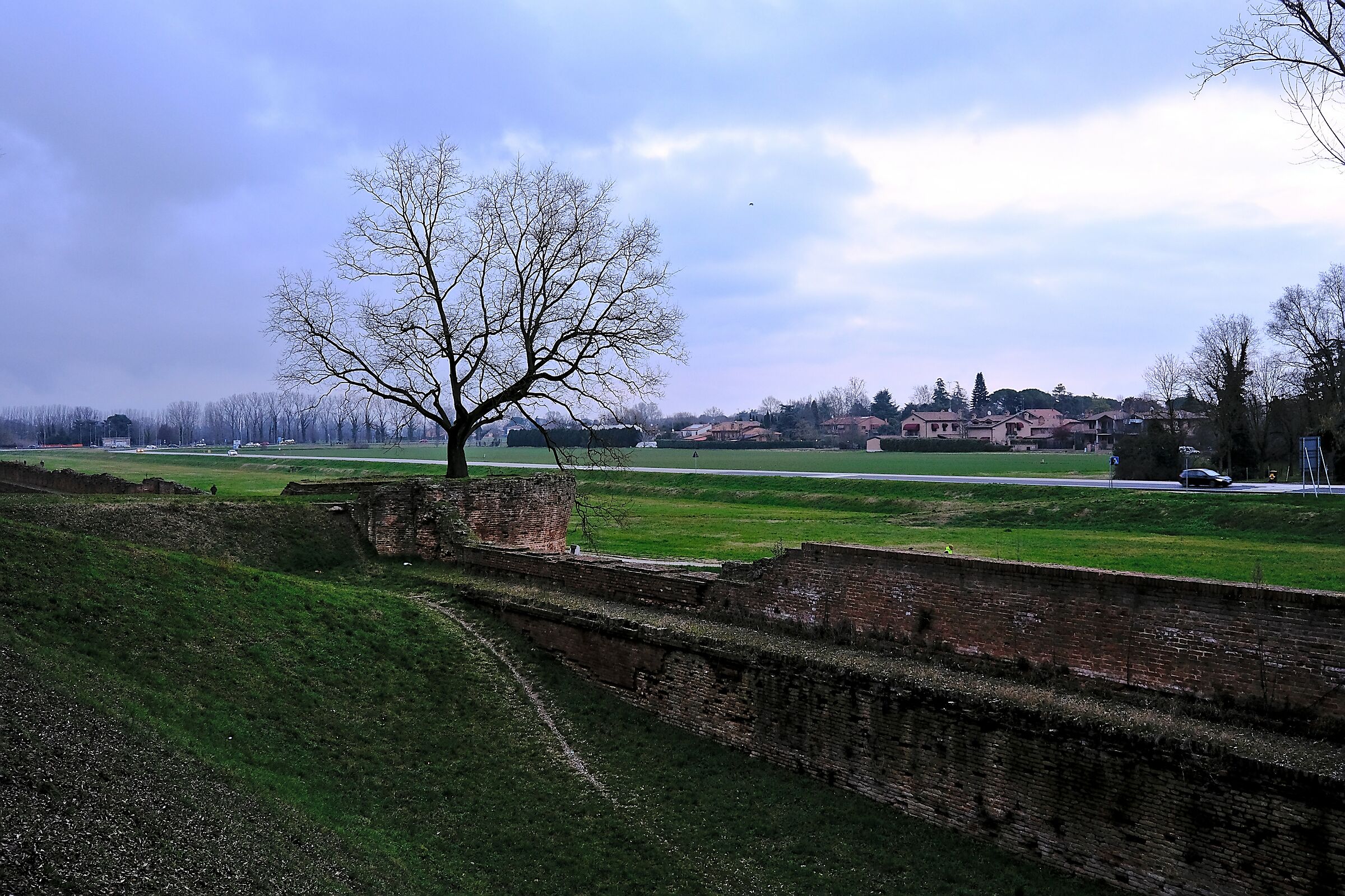 Le mura difensive di Ferrara