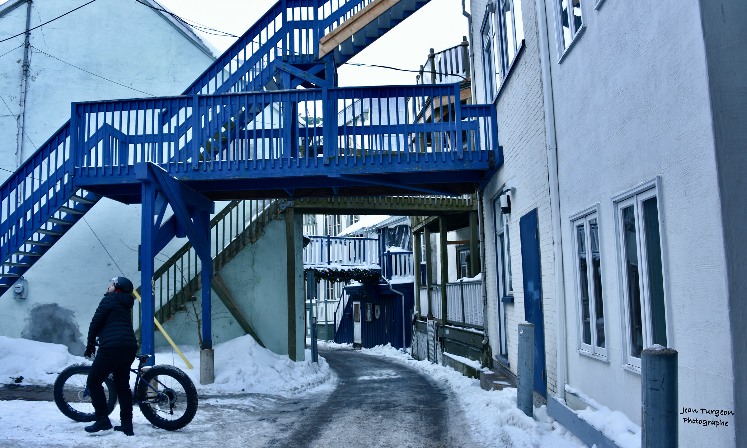 Luogo originale - strada - bici