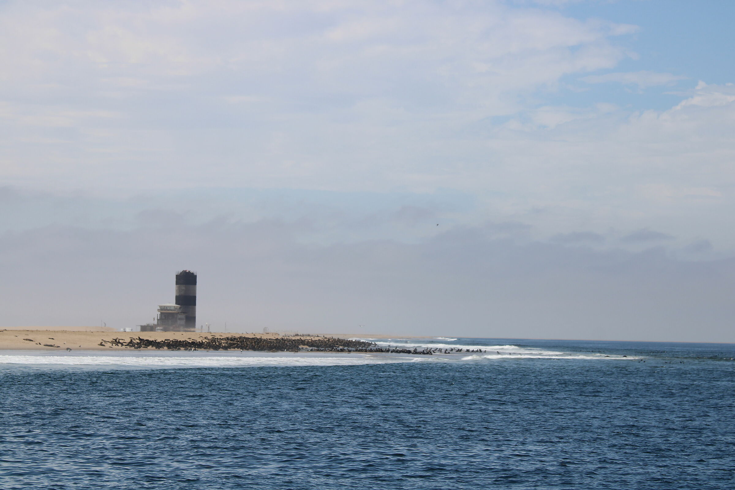 Il faro bianco e nero