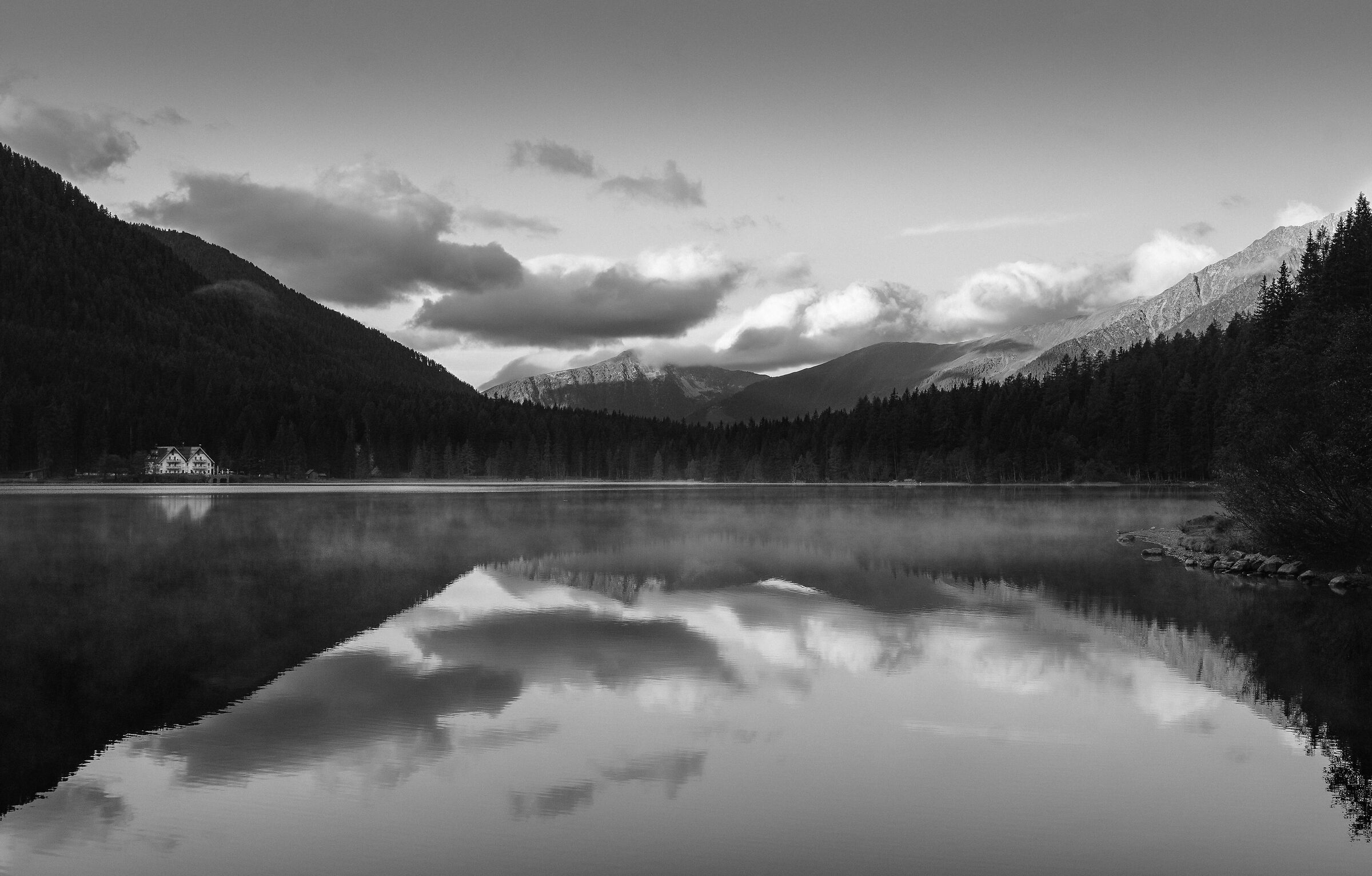 Antholz in black and white.