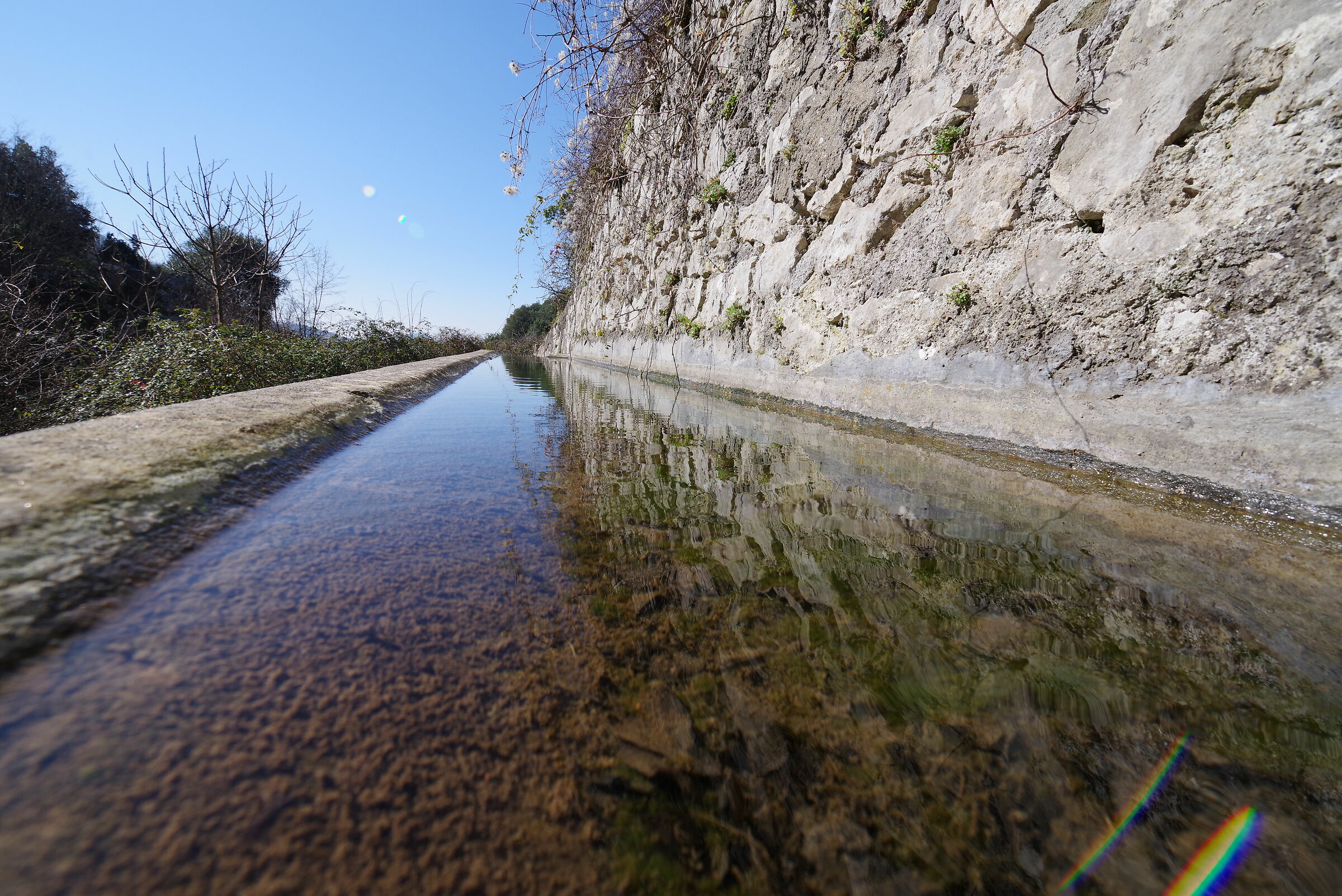 Fontanile sulla via della Fota (Monti Lepini)