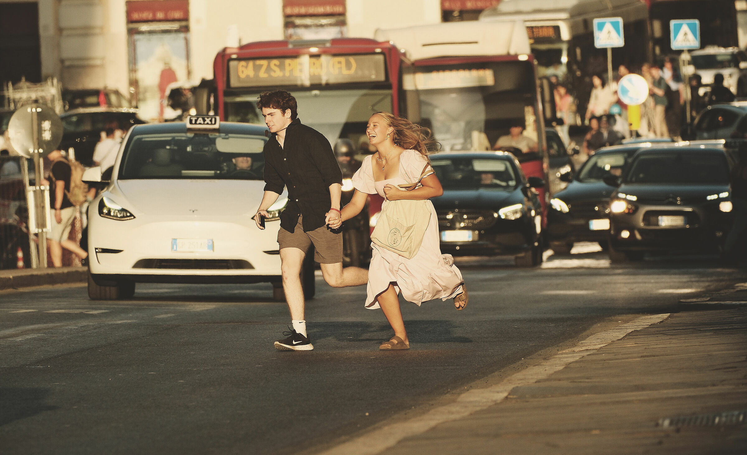 Let's run, let's run...