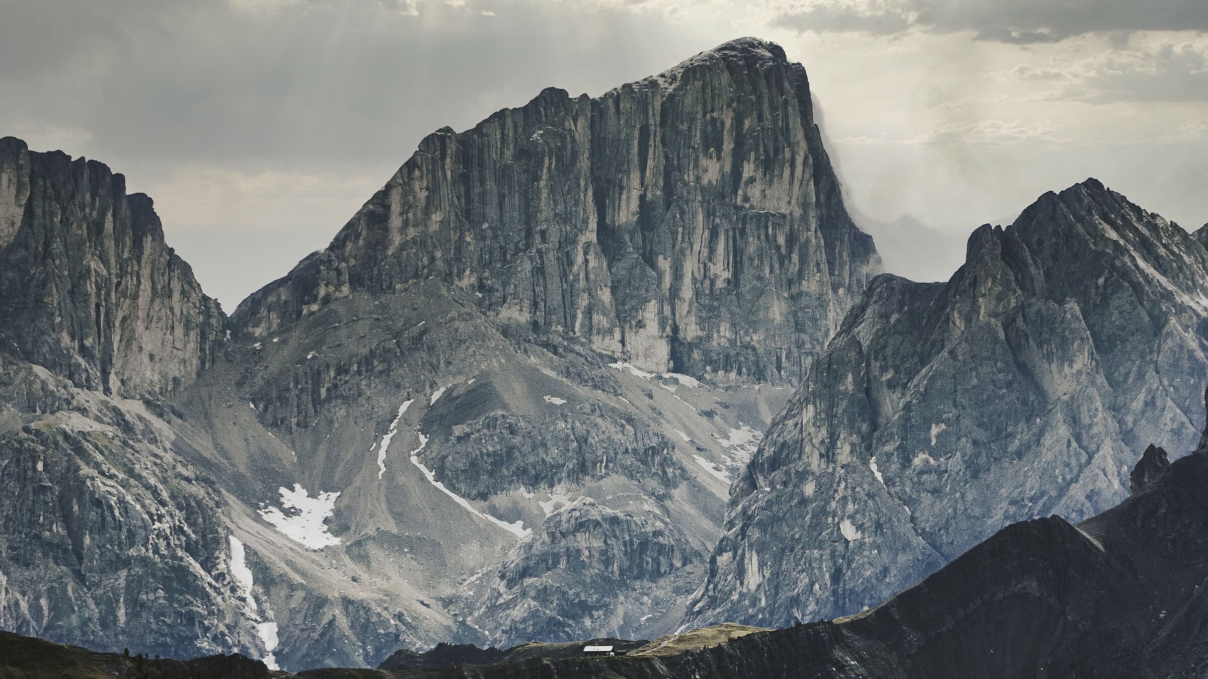 Il rifugio sotto la montagna