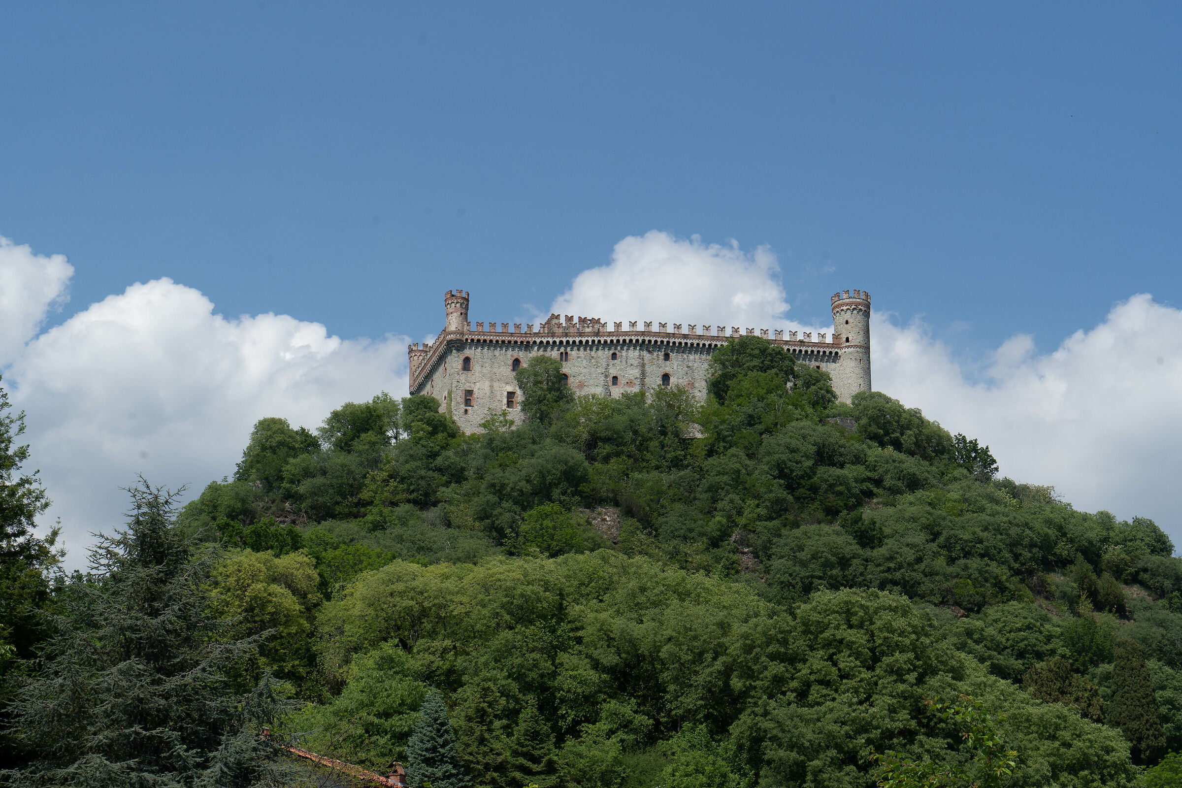 Castello di Montalto Dora