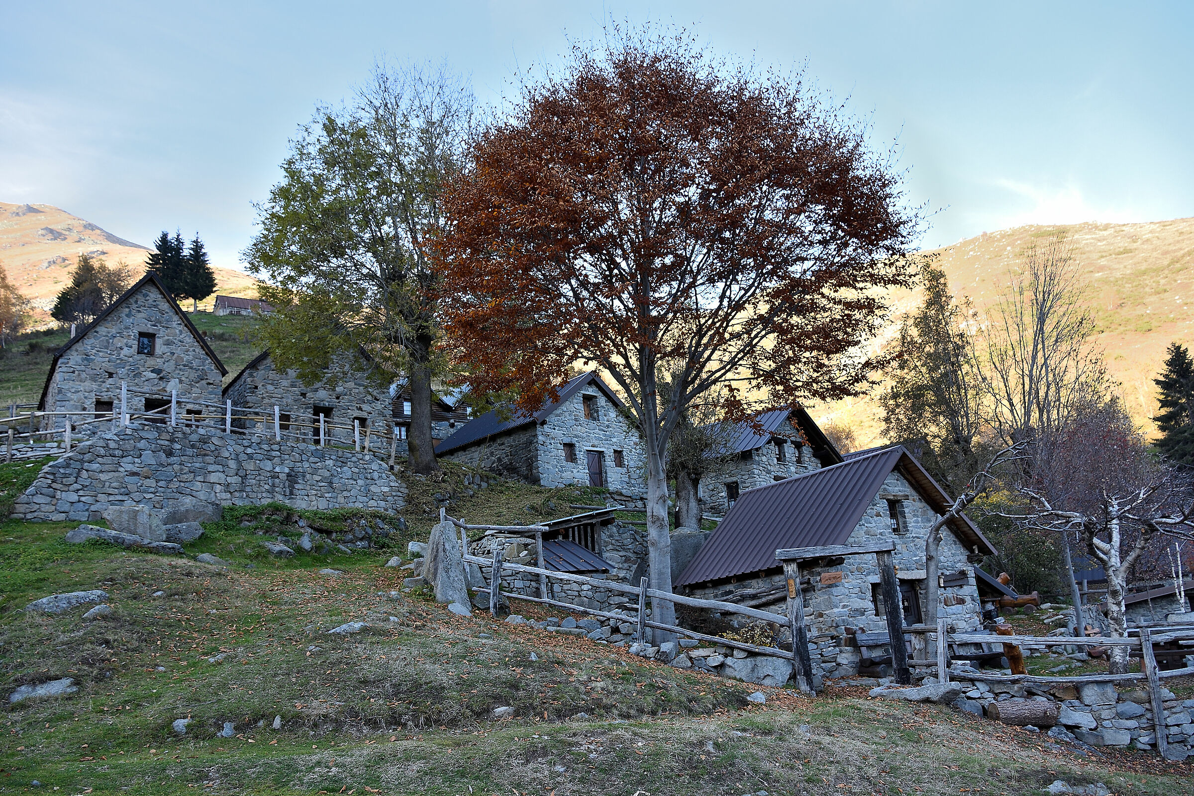 Alta Val Sessera: autumn at Alpe Artignaga