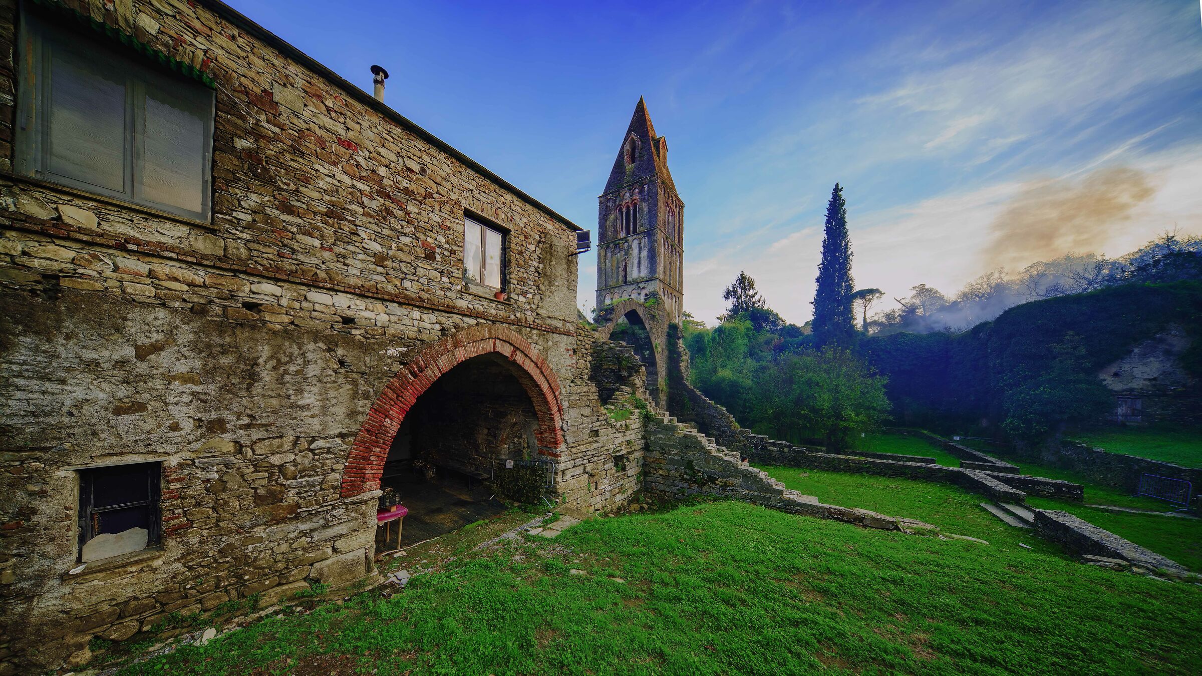 Fires at the Monastery of Valle Christi