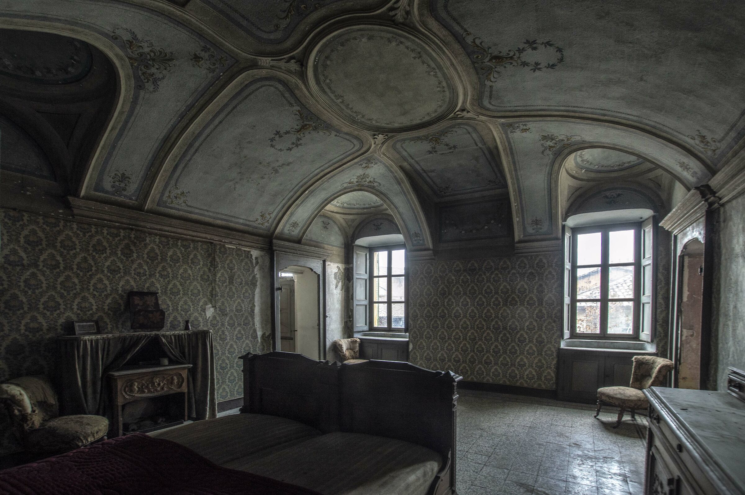 Urbex - Lovely Remains
