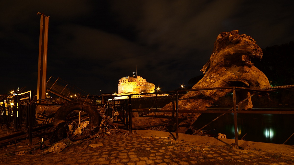 Dietro le quinte dello sfarzo