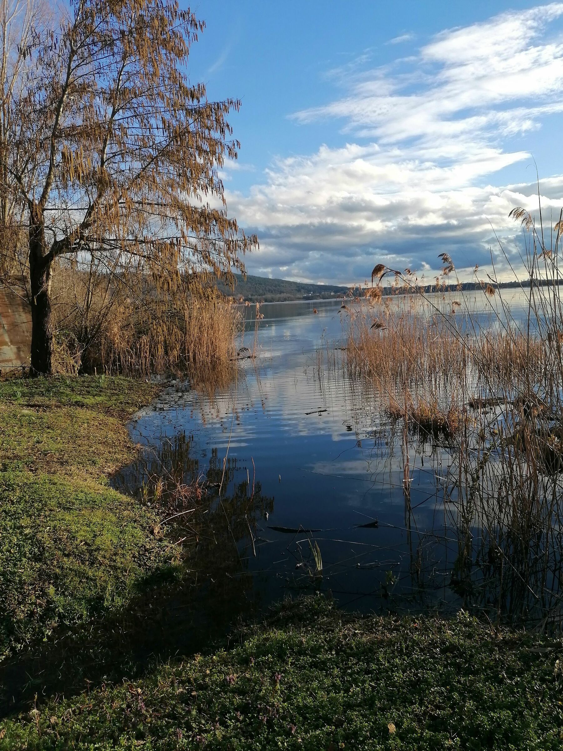 lago di comabbio
