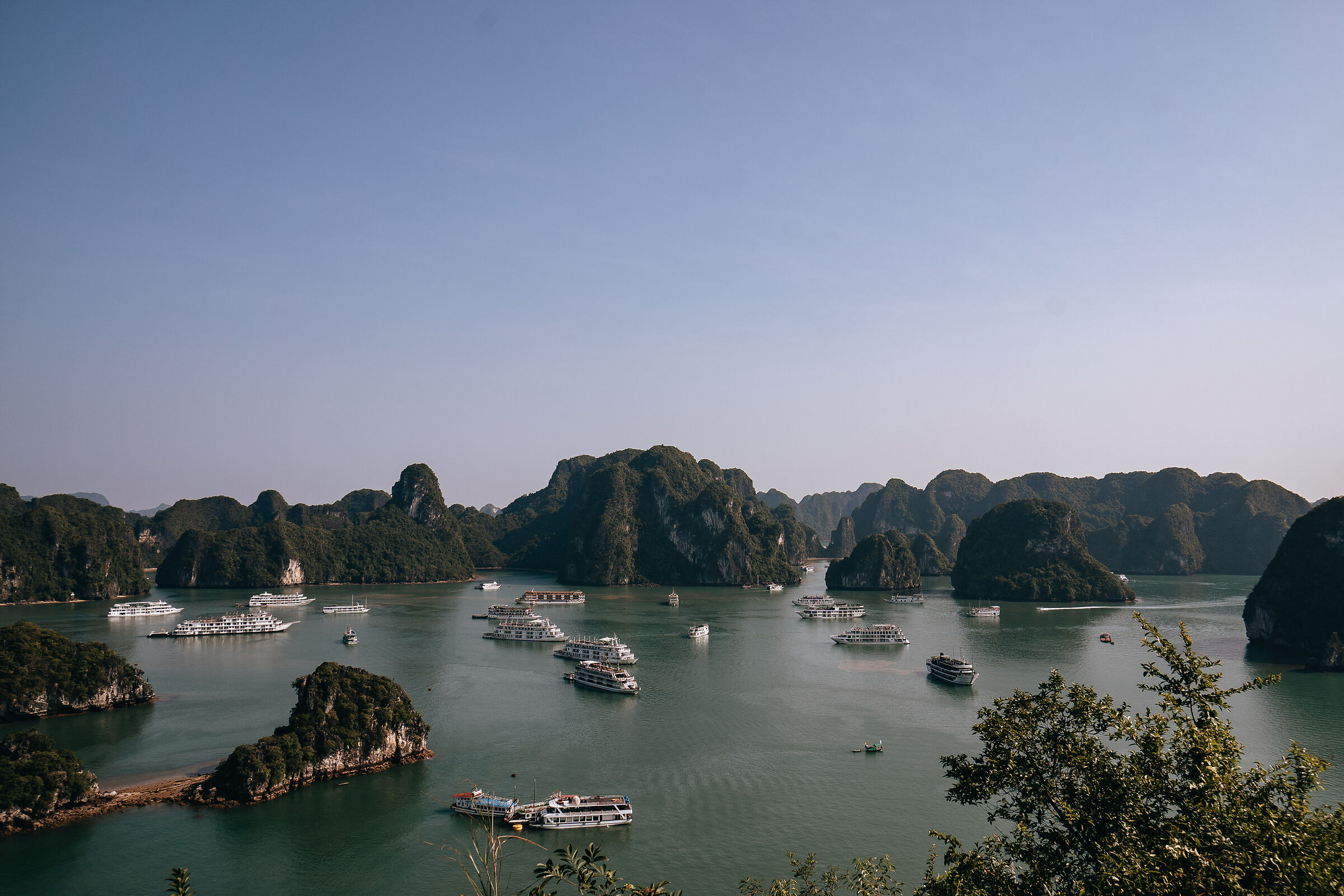 via vai ad Ha Long bay